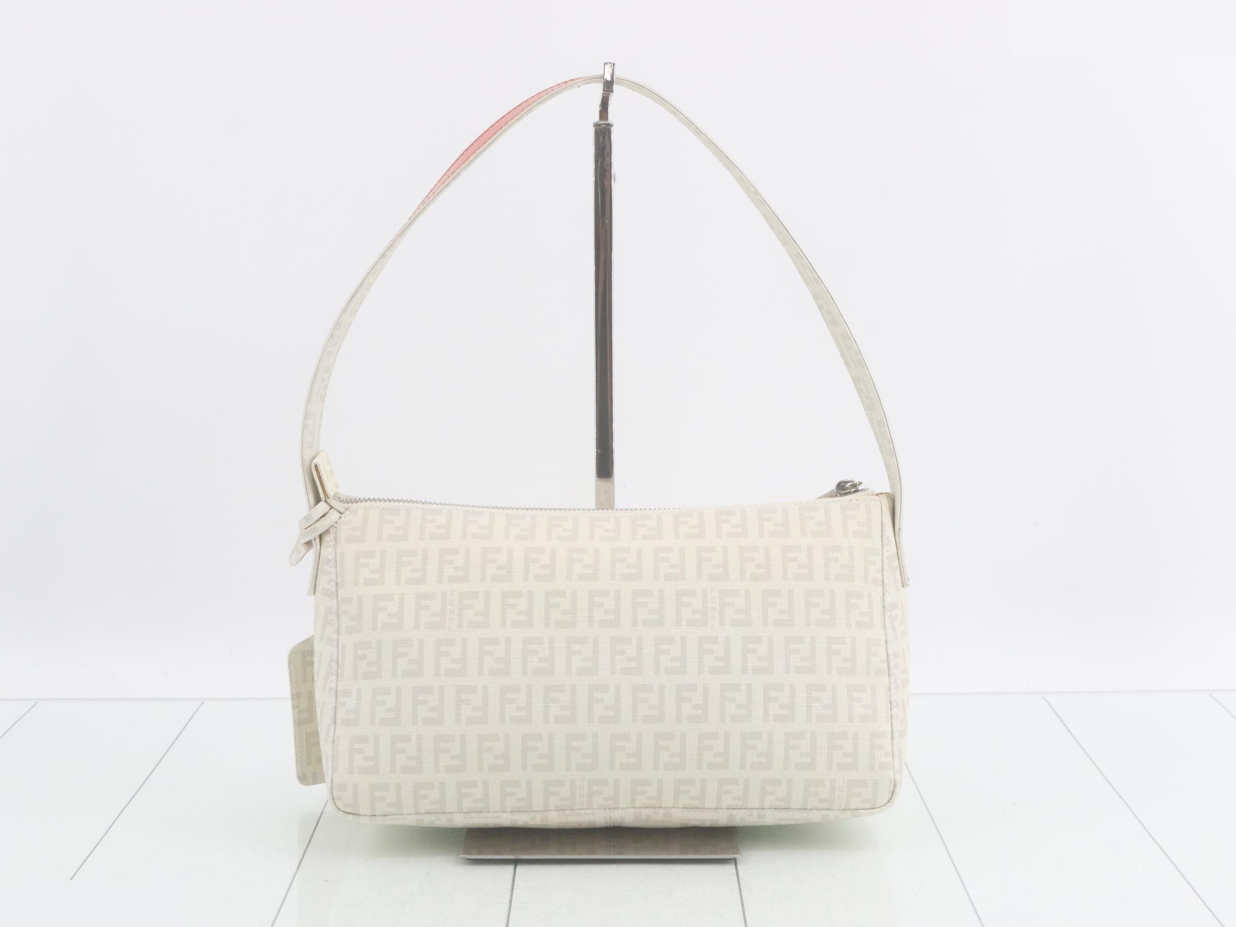 Zucchino Shoulder Bag — view 2