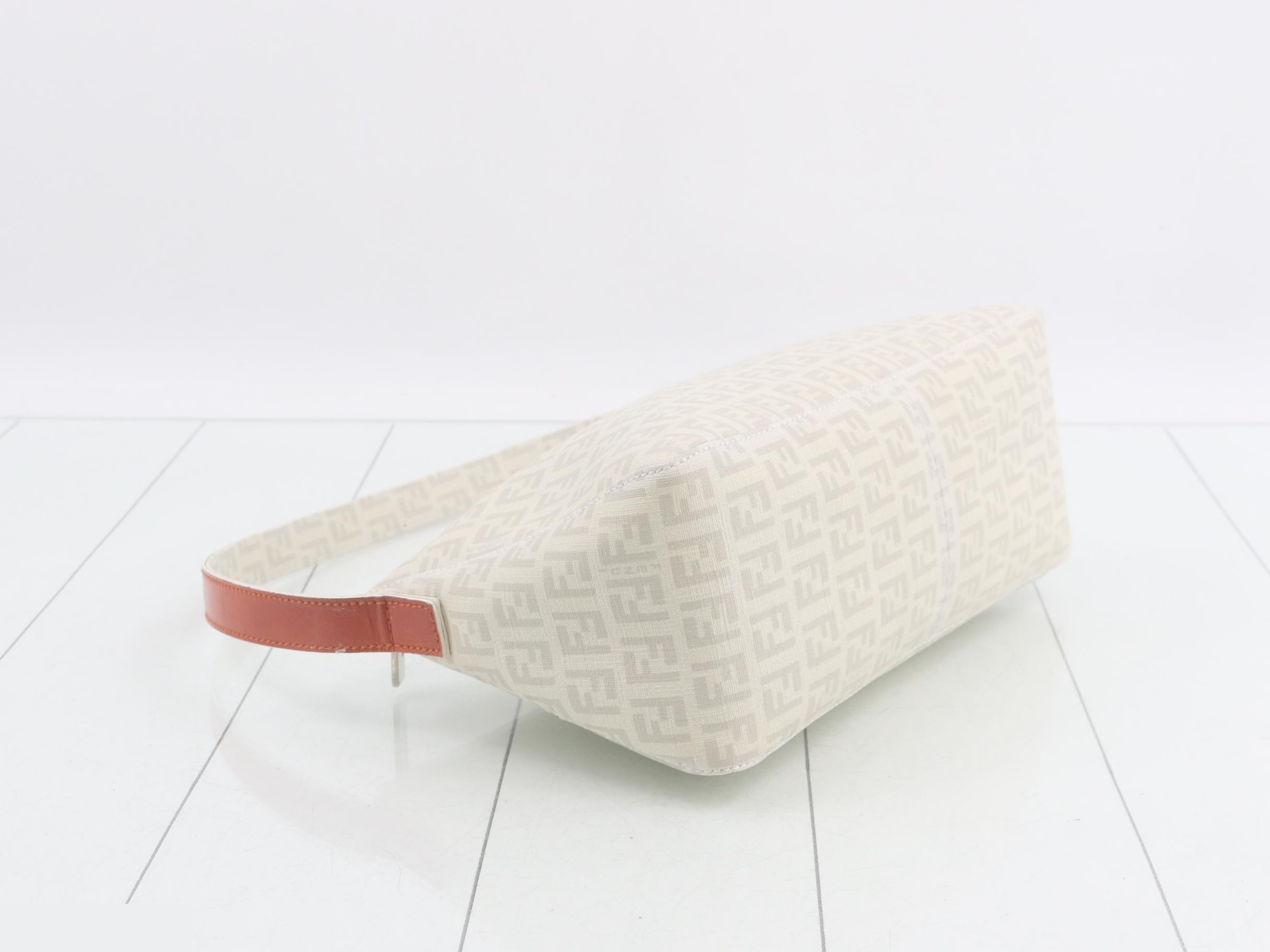 Zucchino Shoulder Bag — view 5