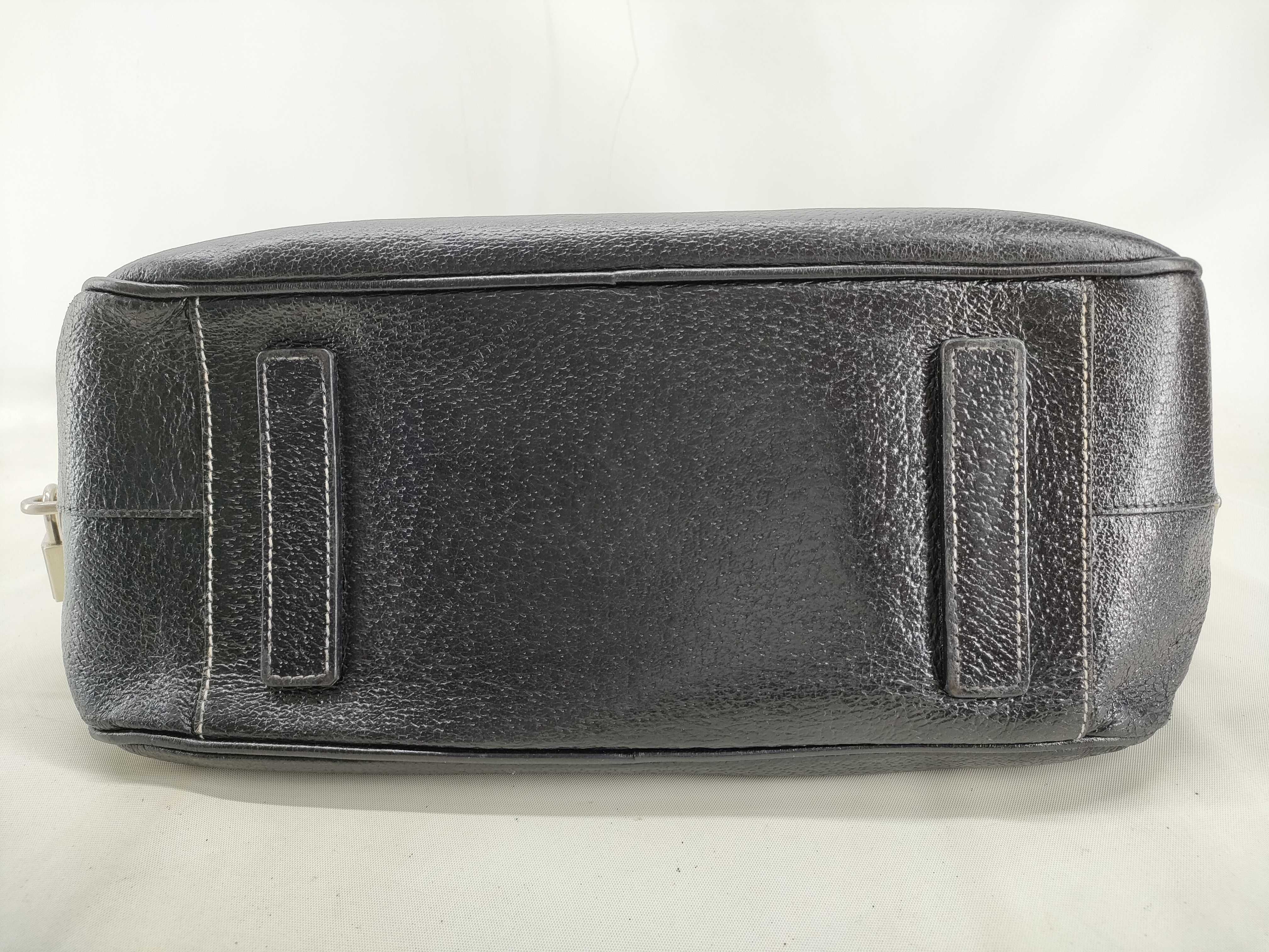 Bowling Triangle Plate Handbag — view 3