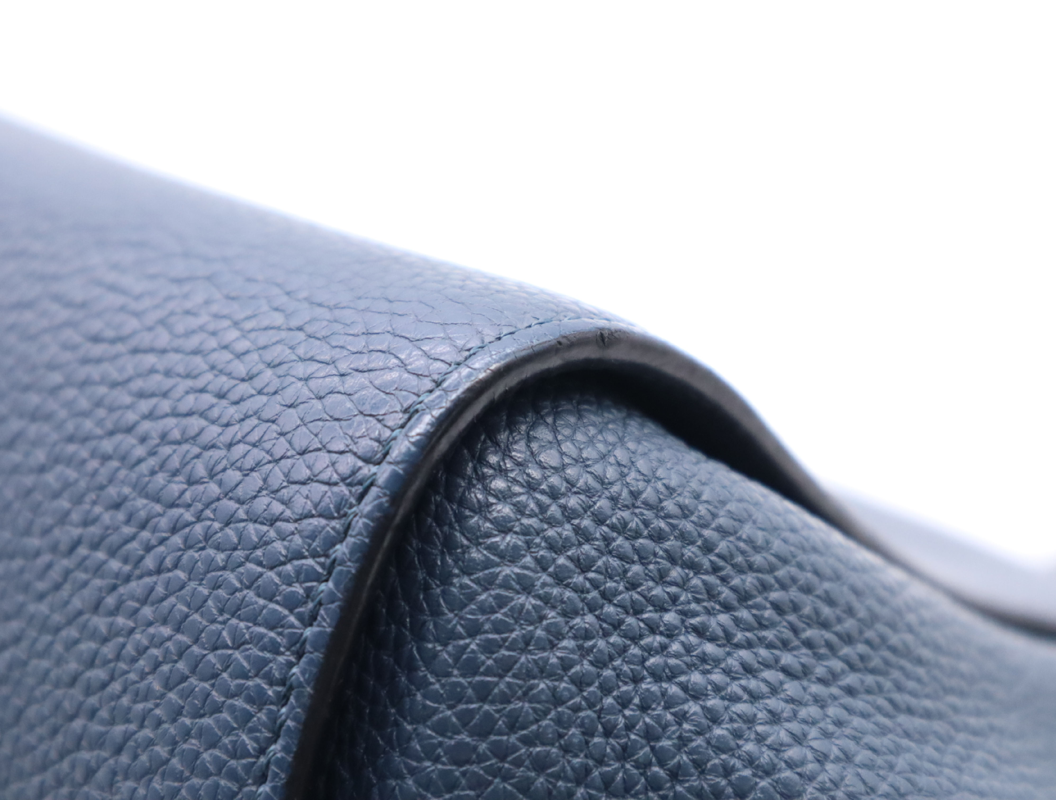 Leather Hammock 2-Way Shoulder Bag, Blue, Gold Hardware, with Shoulder Strap. — view 7