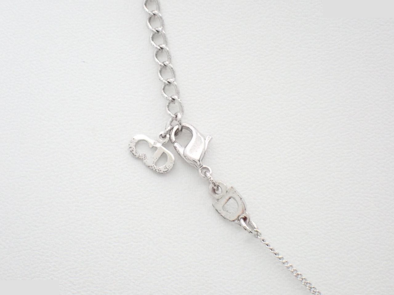 Other lines: Precious metal necklaces and pendants, chain approximately 44cm. — view 2