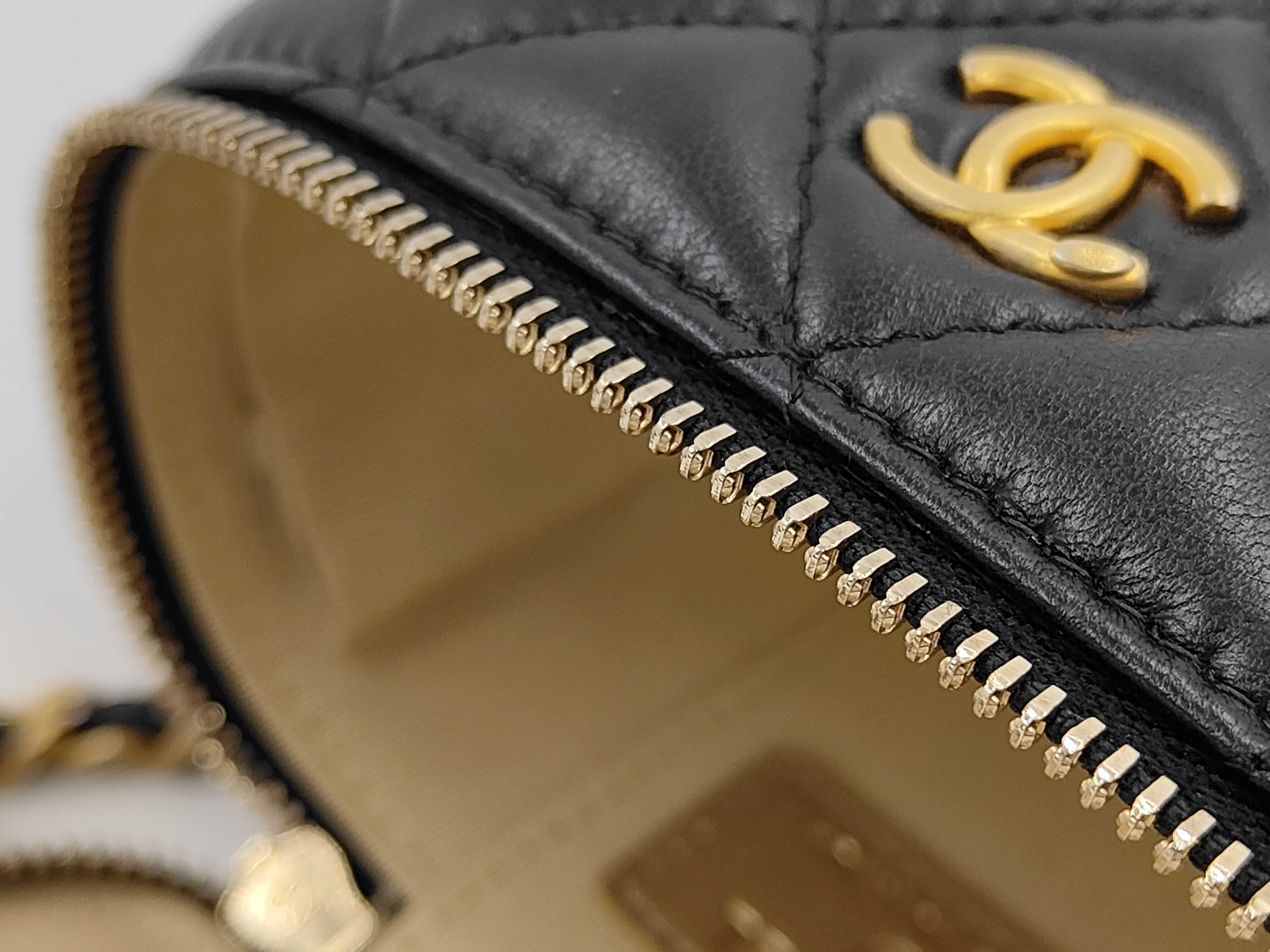 Coco Ball Vanity Bag Shoulder Bag — view 12