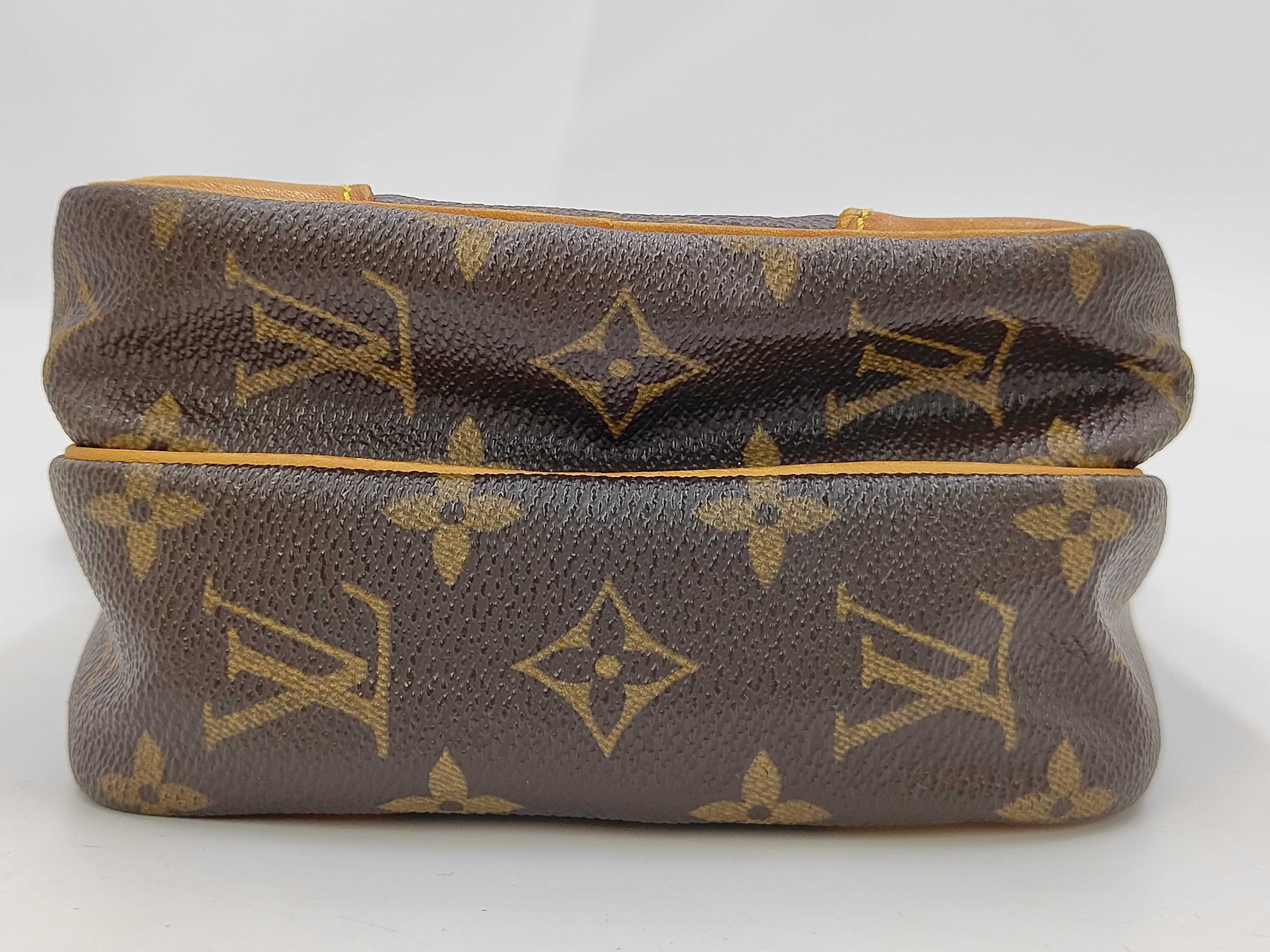 Monogram M45236 Amazon Shoulder Bag — view 3