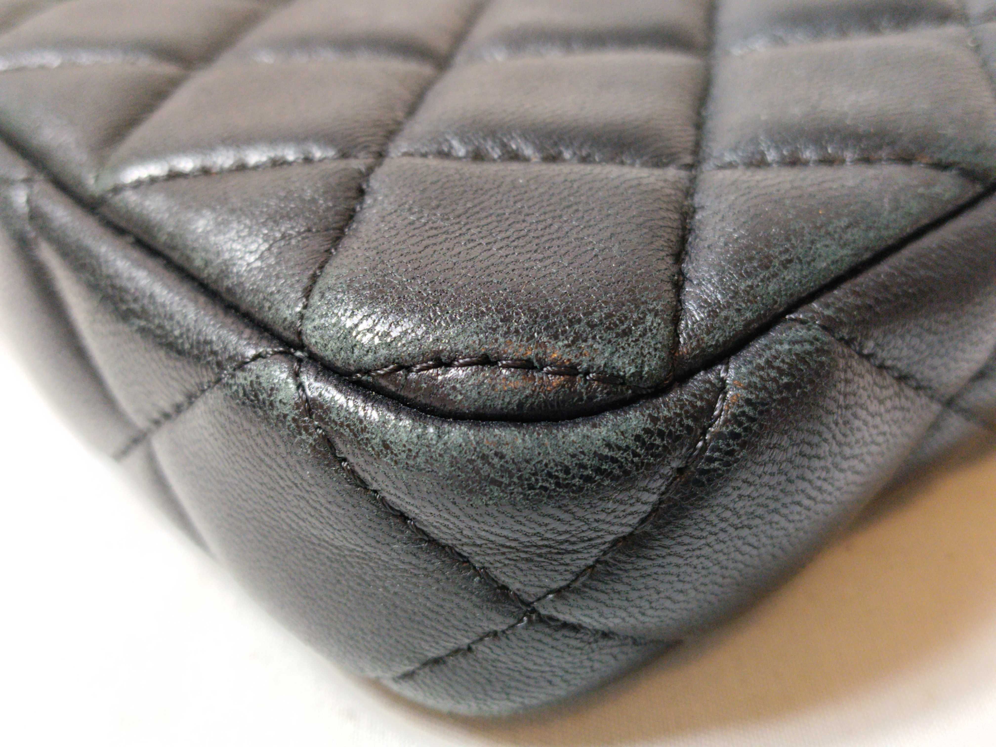 Lambskin Chain Wallet, Double Zipper, Serial Number 24, Shoulder Bag — view 8