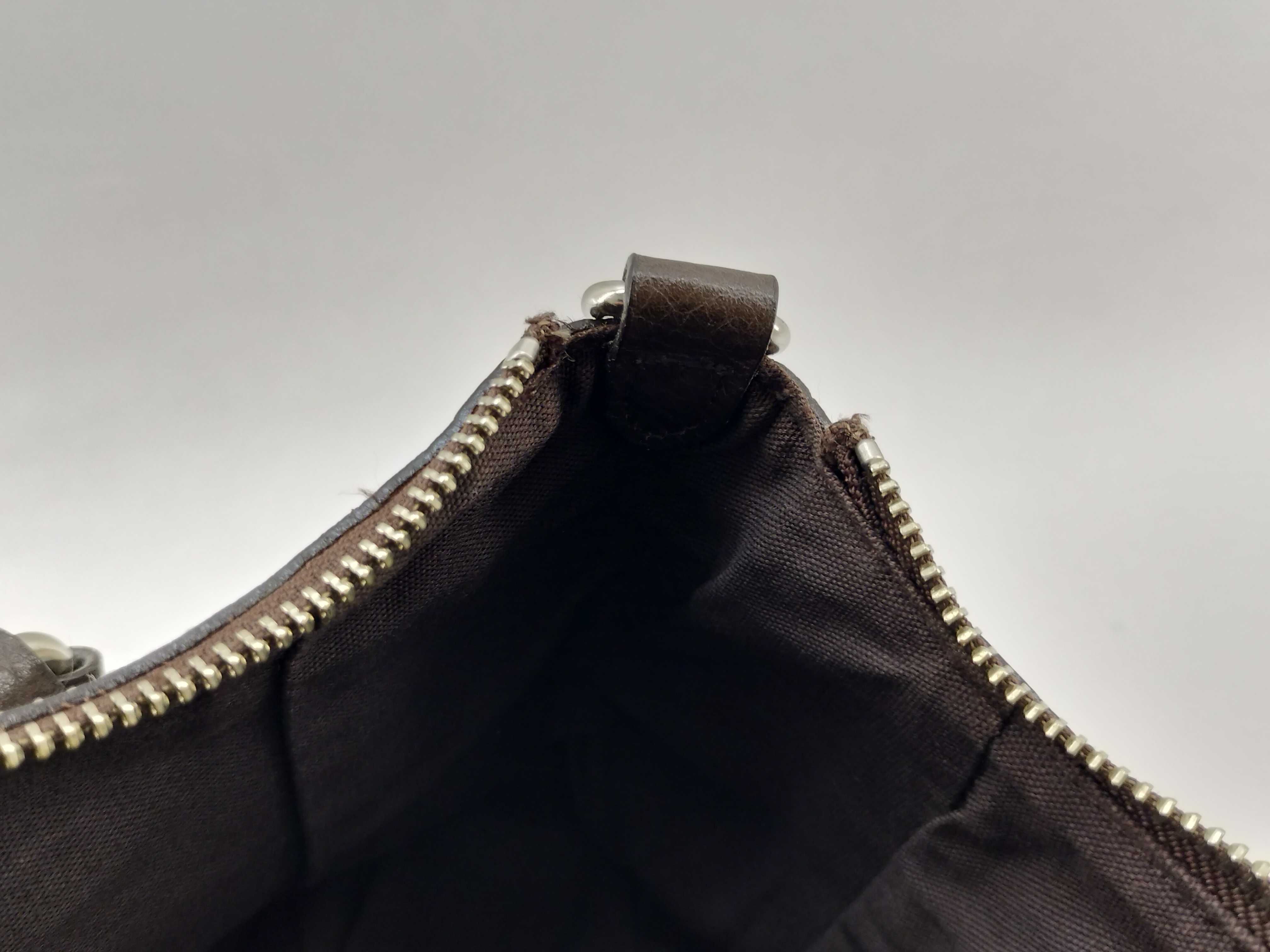 Blue Label Burberry Handbag — view 15