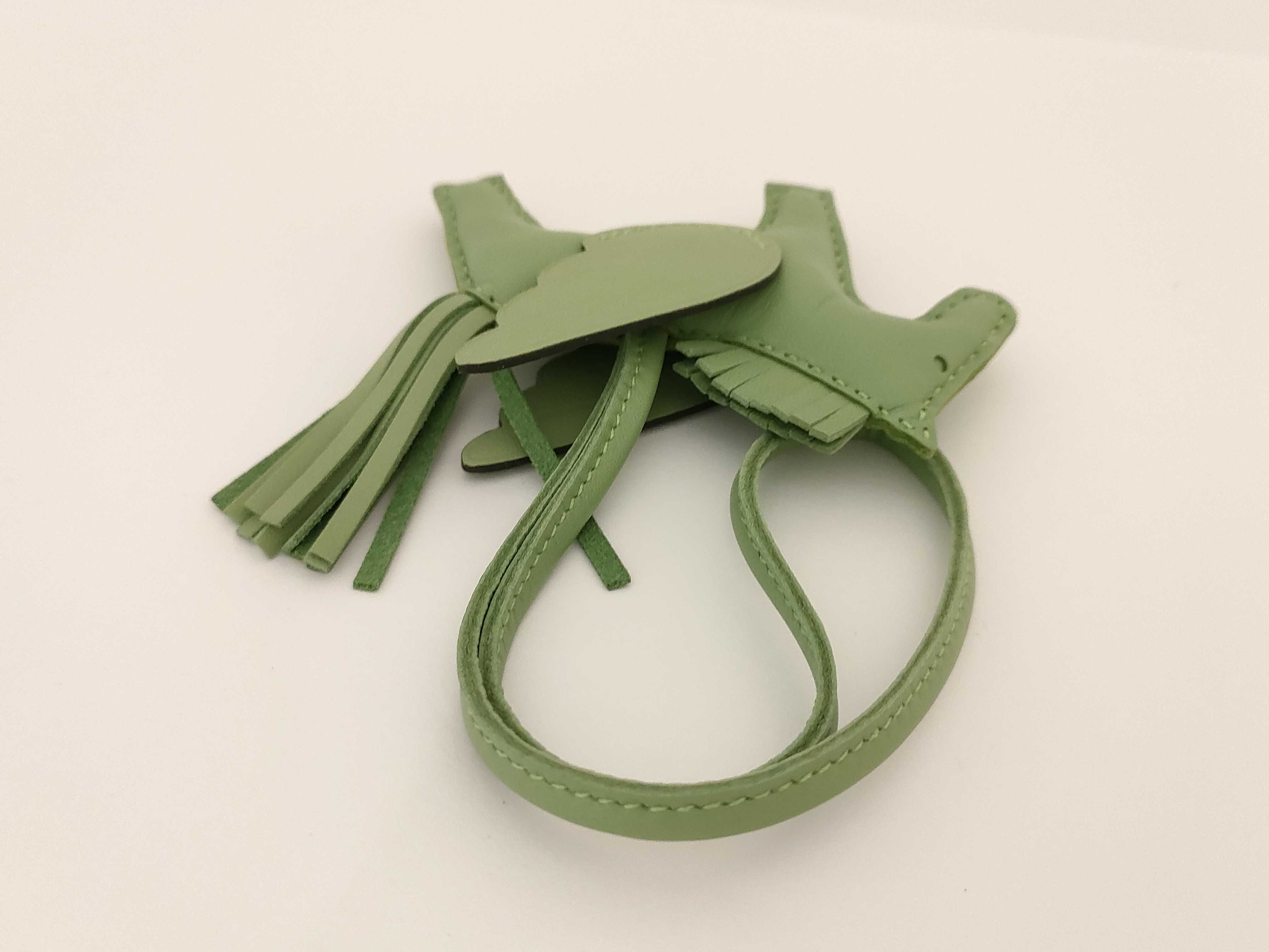 Pegasus PM Vert Cricket B stamp Hermes Unused Charm — view 6