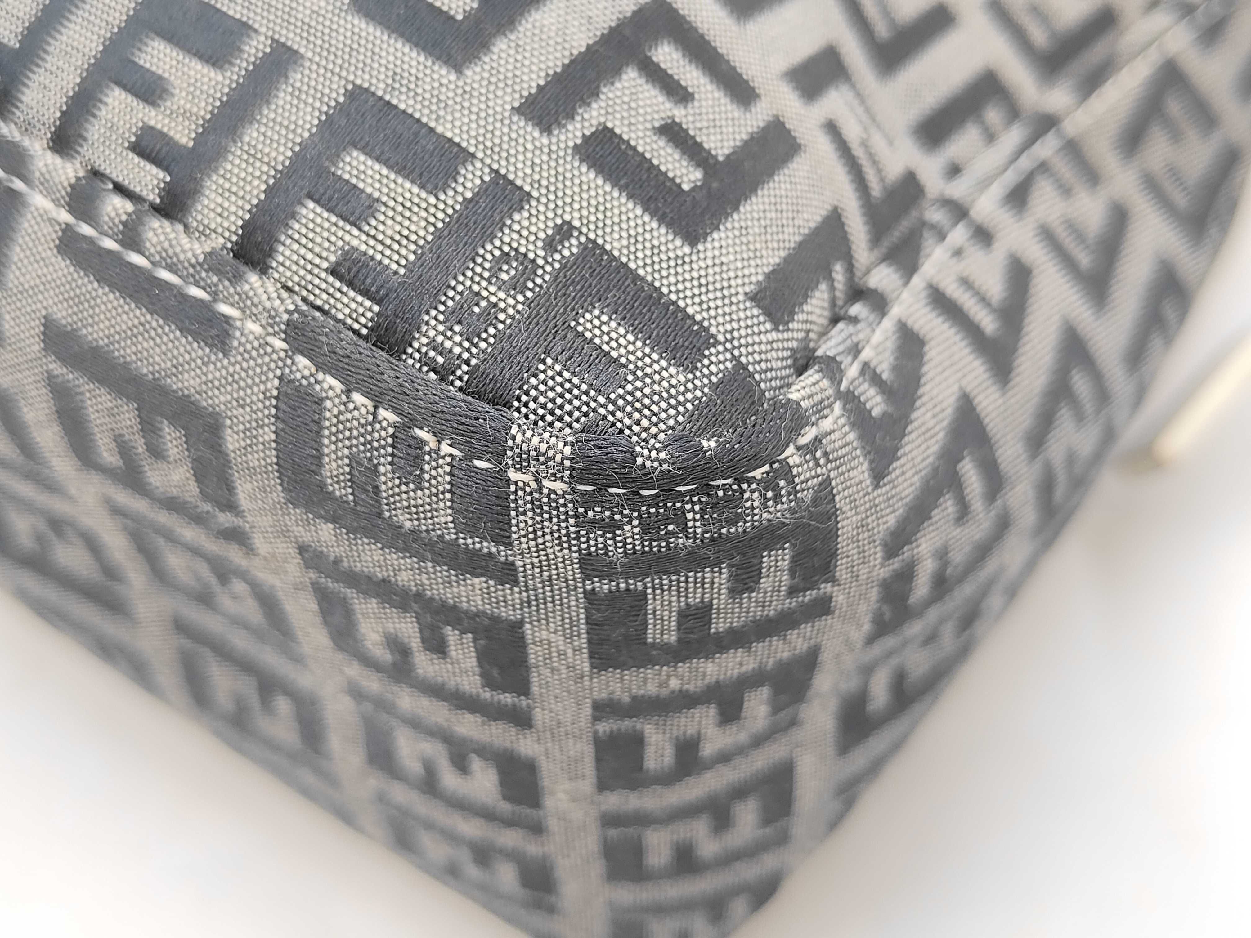 8BR156 Shoulder Bag — view 6