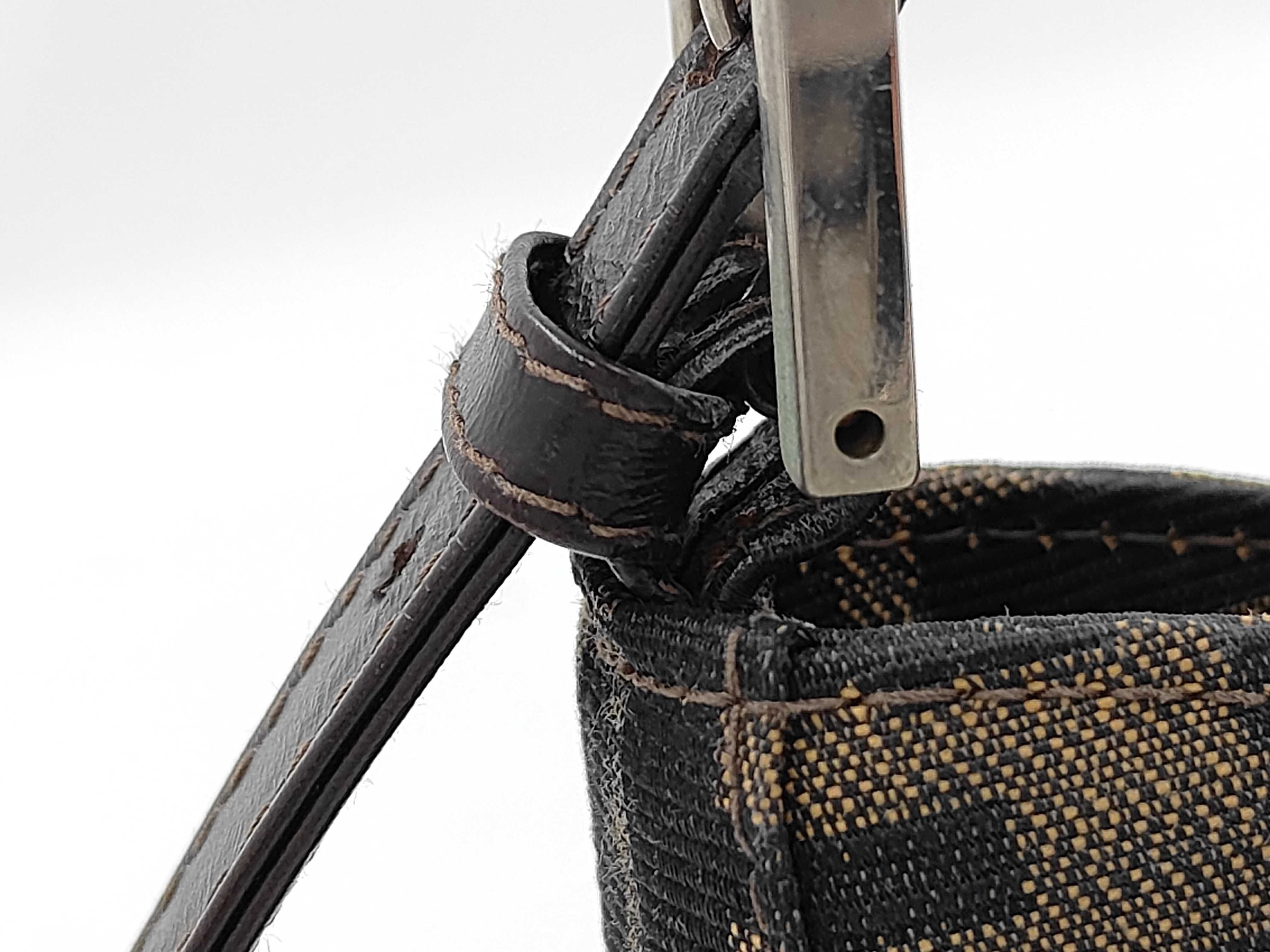 handbag — view 3