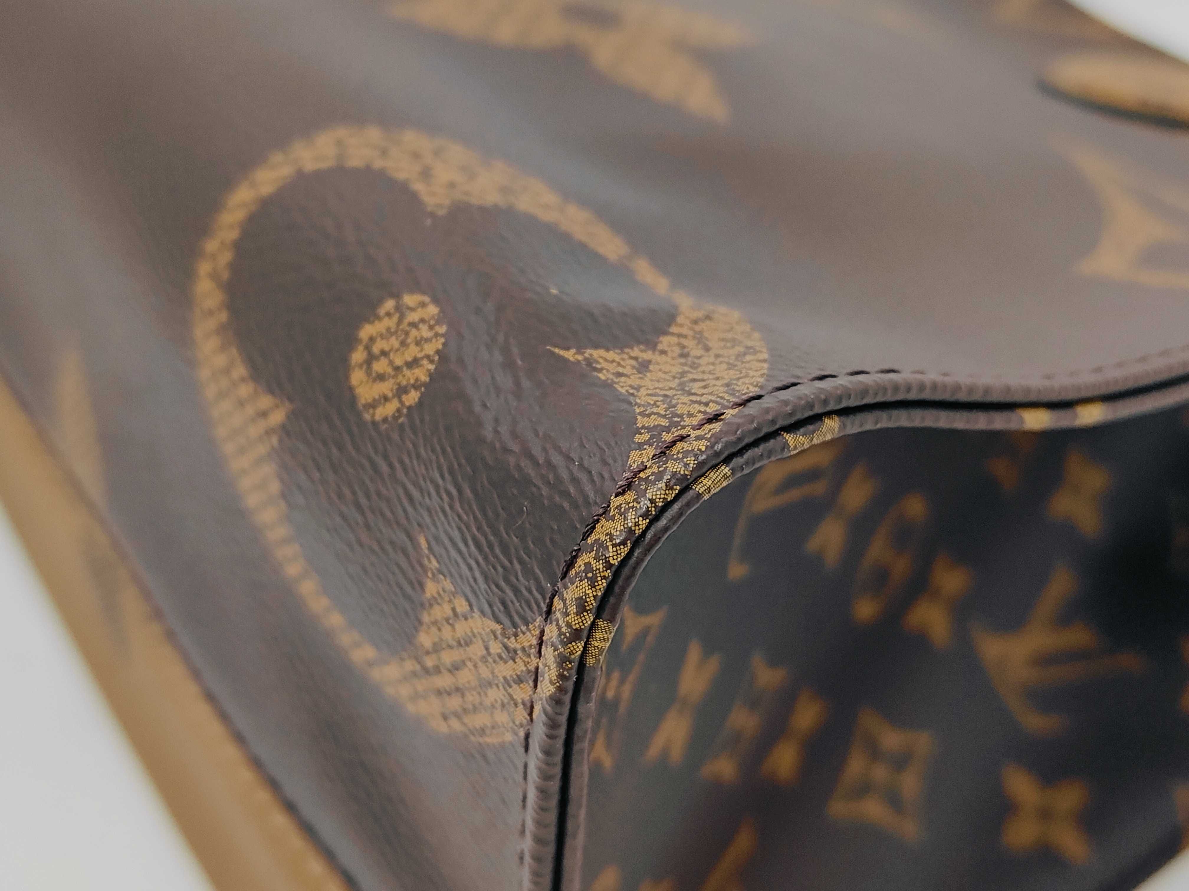 OnTheGo MM Tote Bag — view 9