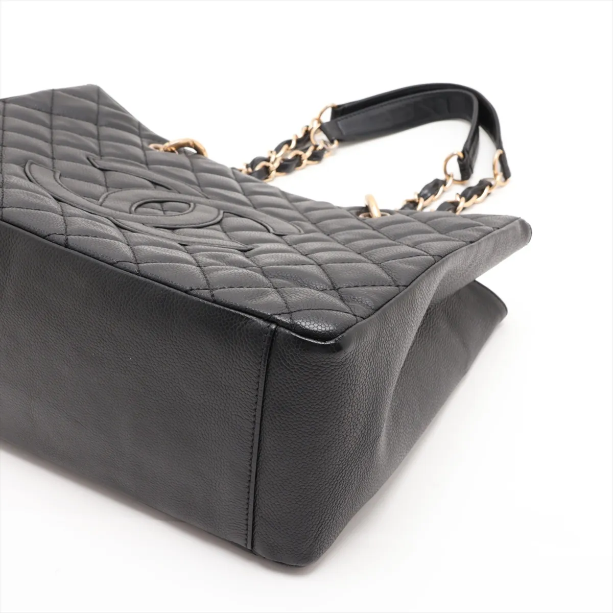 GST Caviar Skin Chain Tote Bag, Black with Gold Hardware, 12511166, Series 12 — view 3