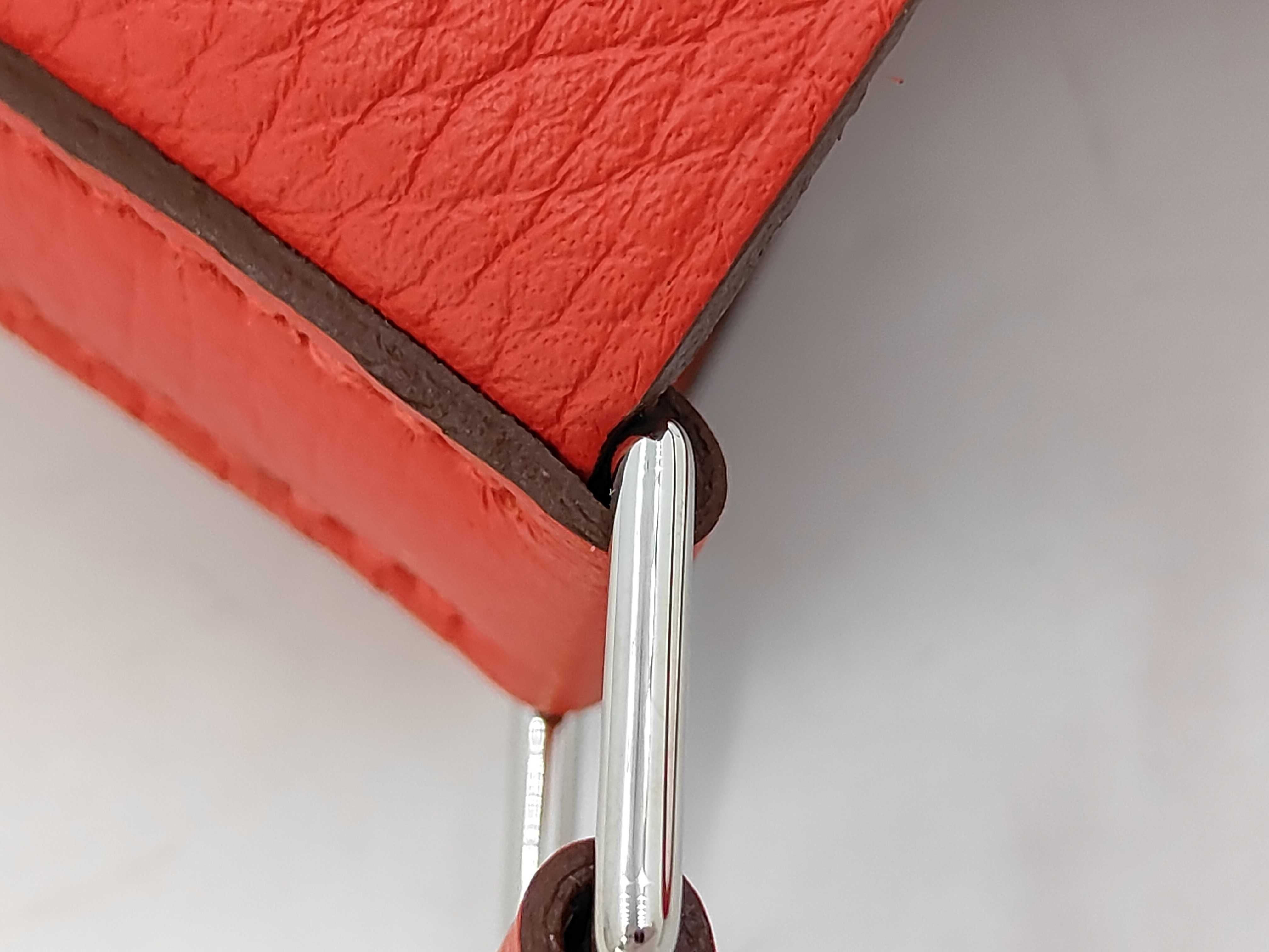 Picotin Lock 18 PM Taurillon Clemence Leather, Silver Hardware, G Stamp, Handbag — view 7