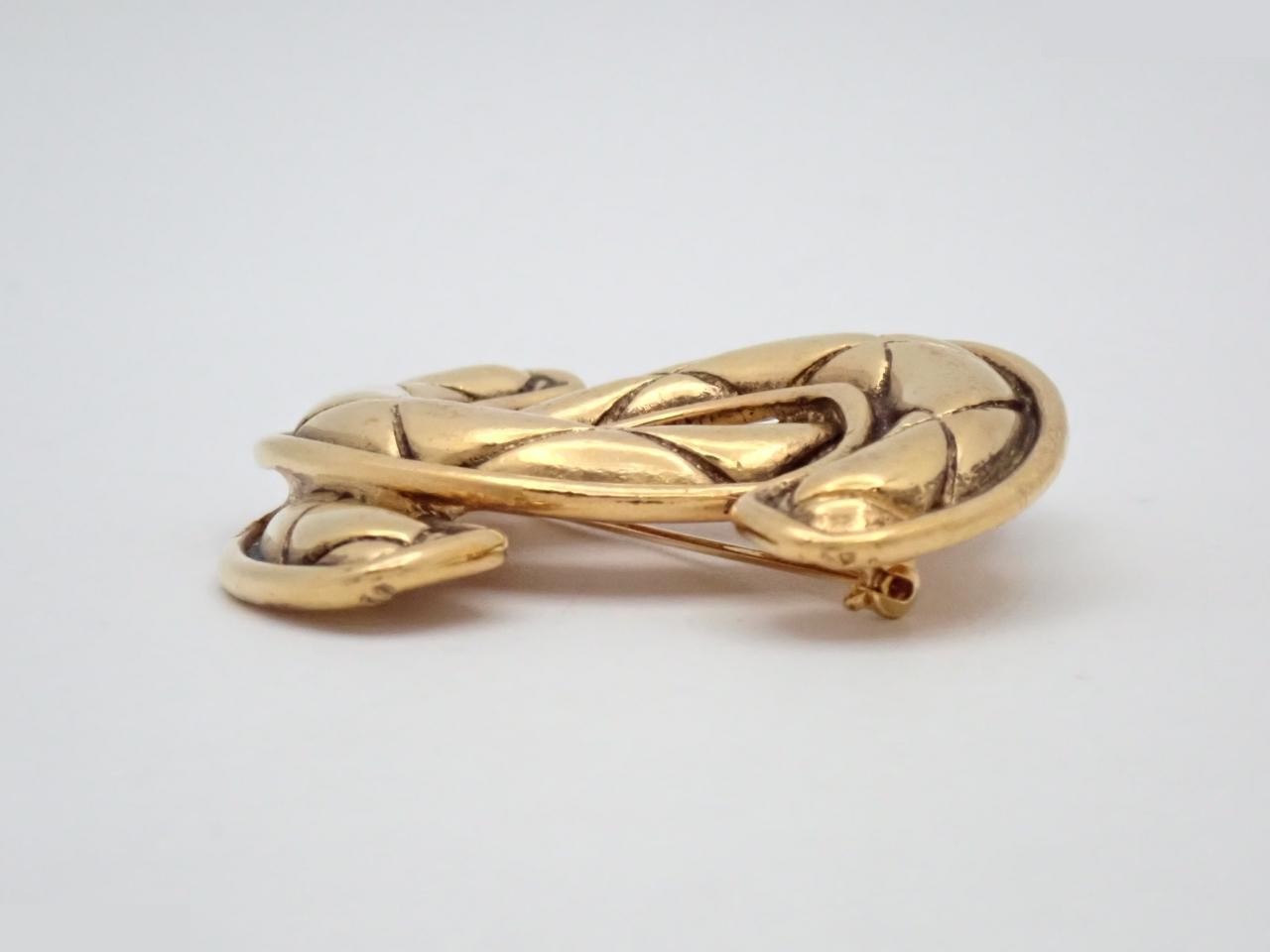 Brooch, Coco Mark, Gold — view 3