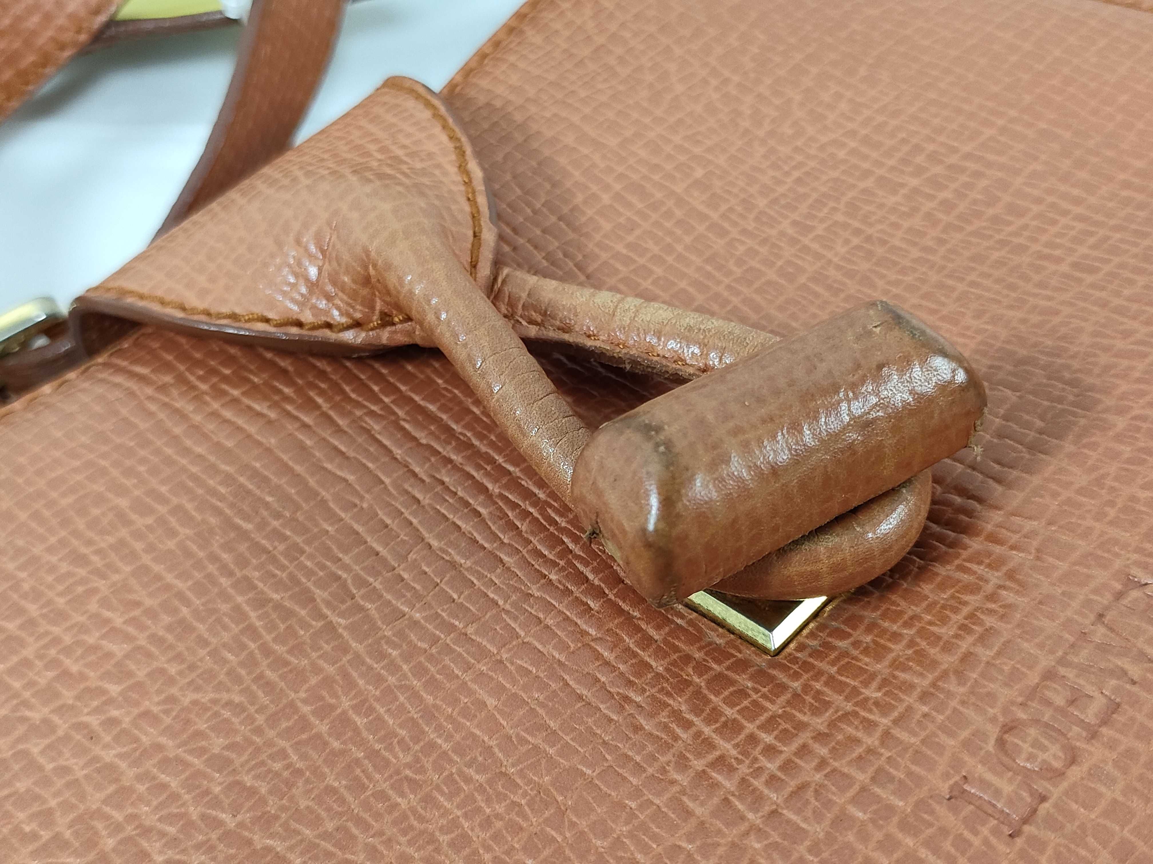 handbag, turnlock shoulder bag, shoulder bag — view 6