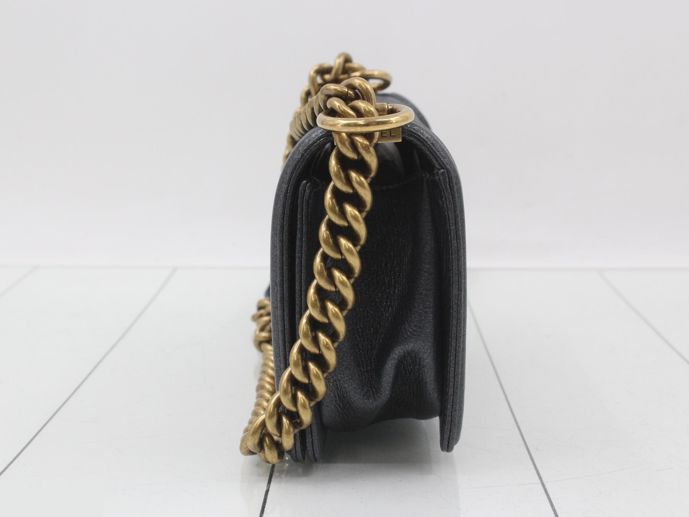 Boy Chanel 20 Leather Chain Shoulder Bag with Gold Hardware, Navy — view 3