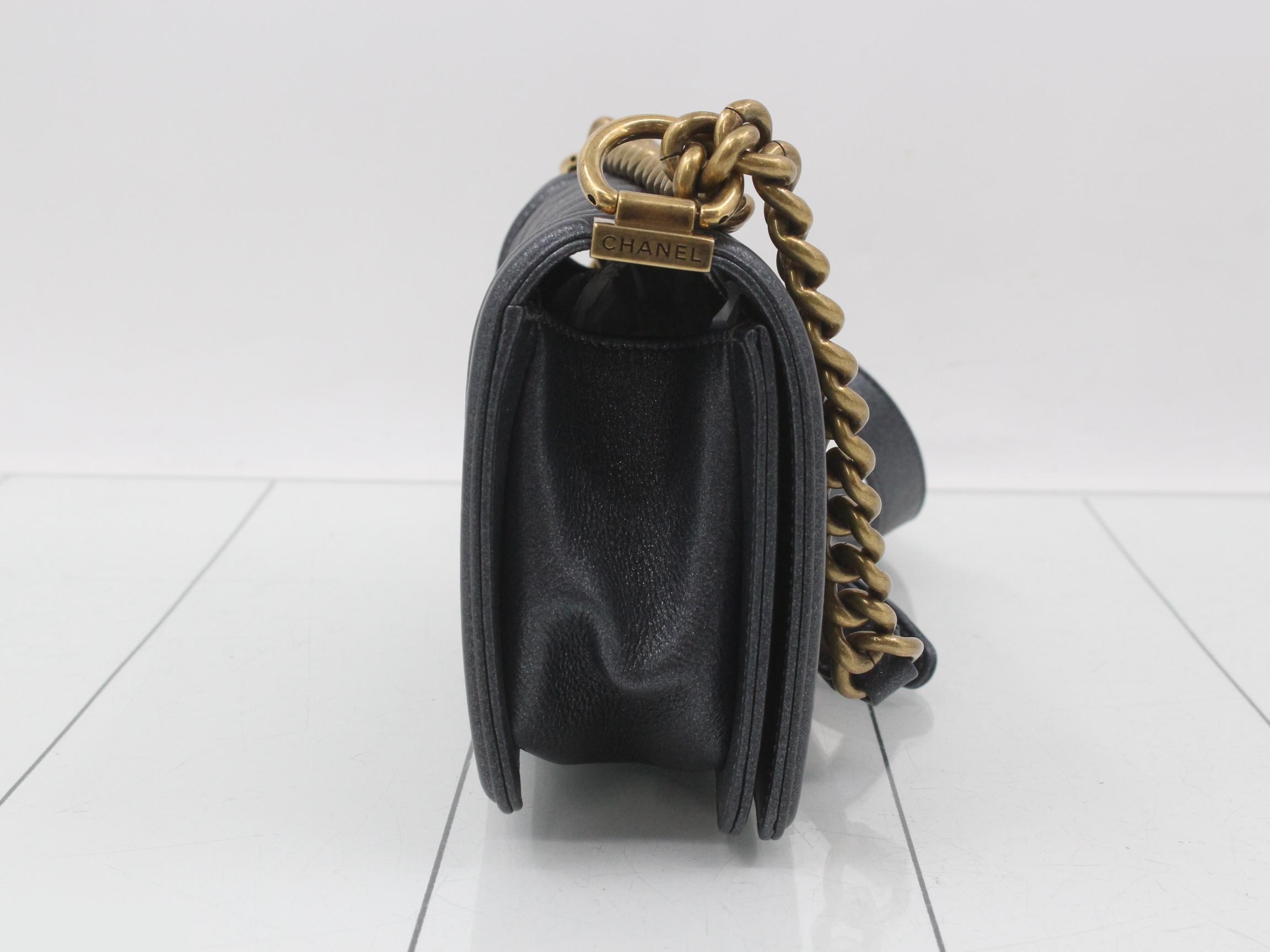 Boy Chanel 20 Leather Chain Shoulder Bag with Gold Hardware, Navy — view 4
