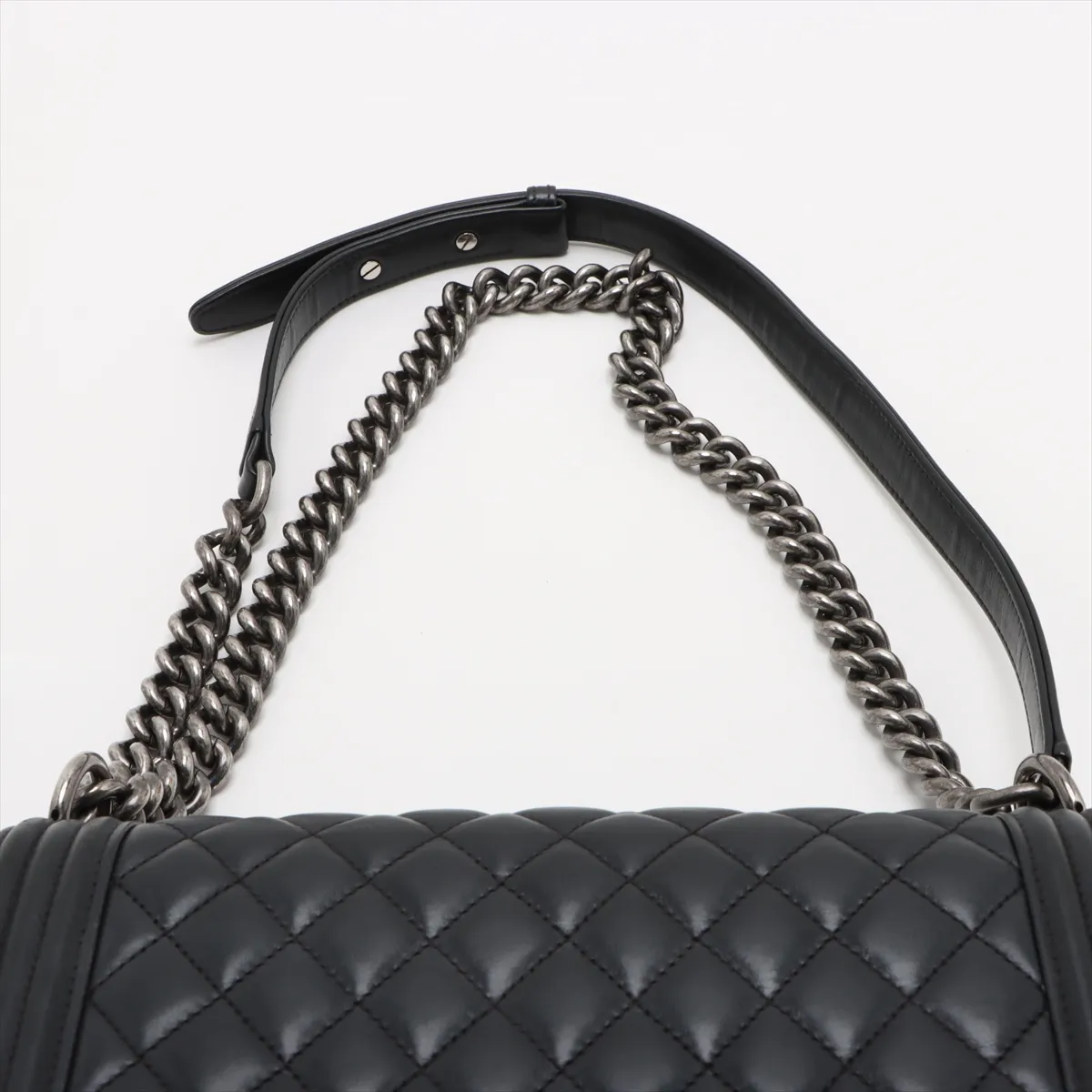 Boy Chanel 25 Lambskin Chain Shoulder Bag Black Gunmetal Hardware A67086 — view 6