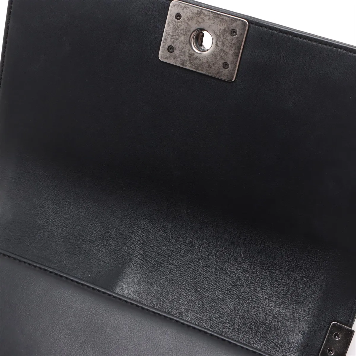 Boy Chanel 25 Lambskin Chain Shoulder Bag Black Gunmetal Hardware A67086 — view 10