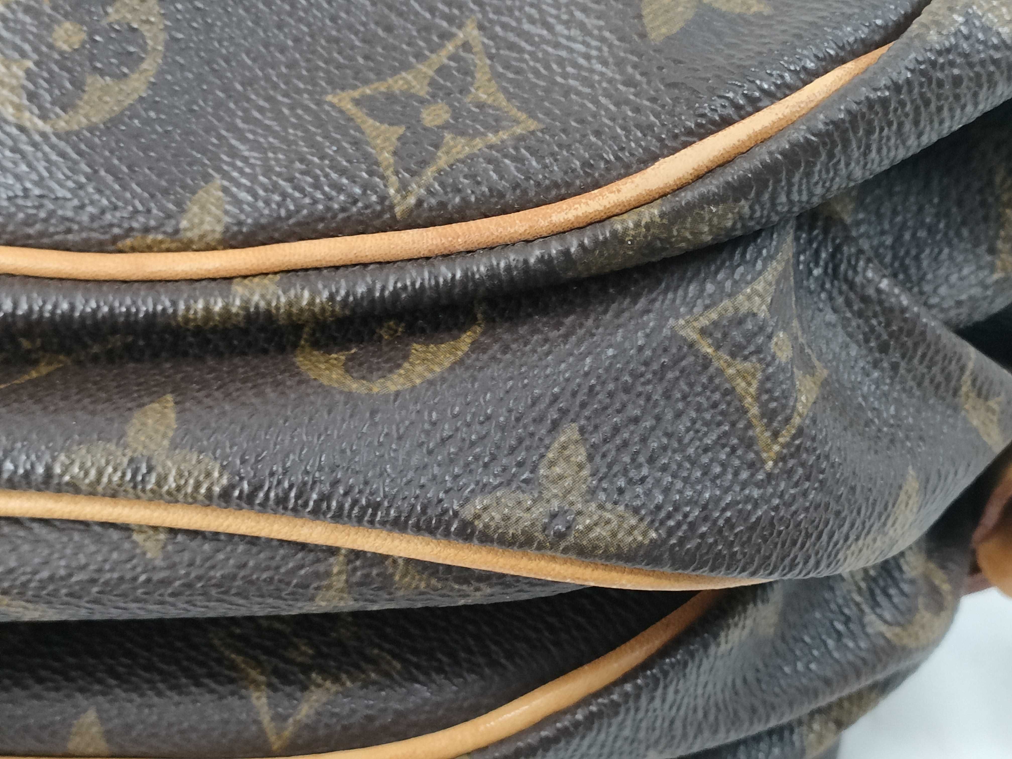 Monogram Saumur 35 Monogram Vuitton Shoulder Bag — view 6