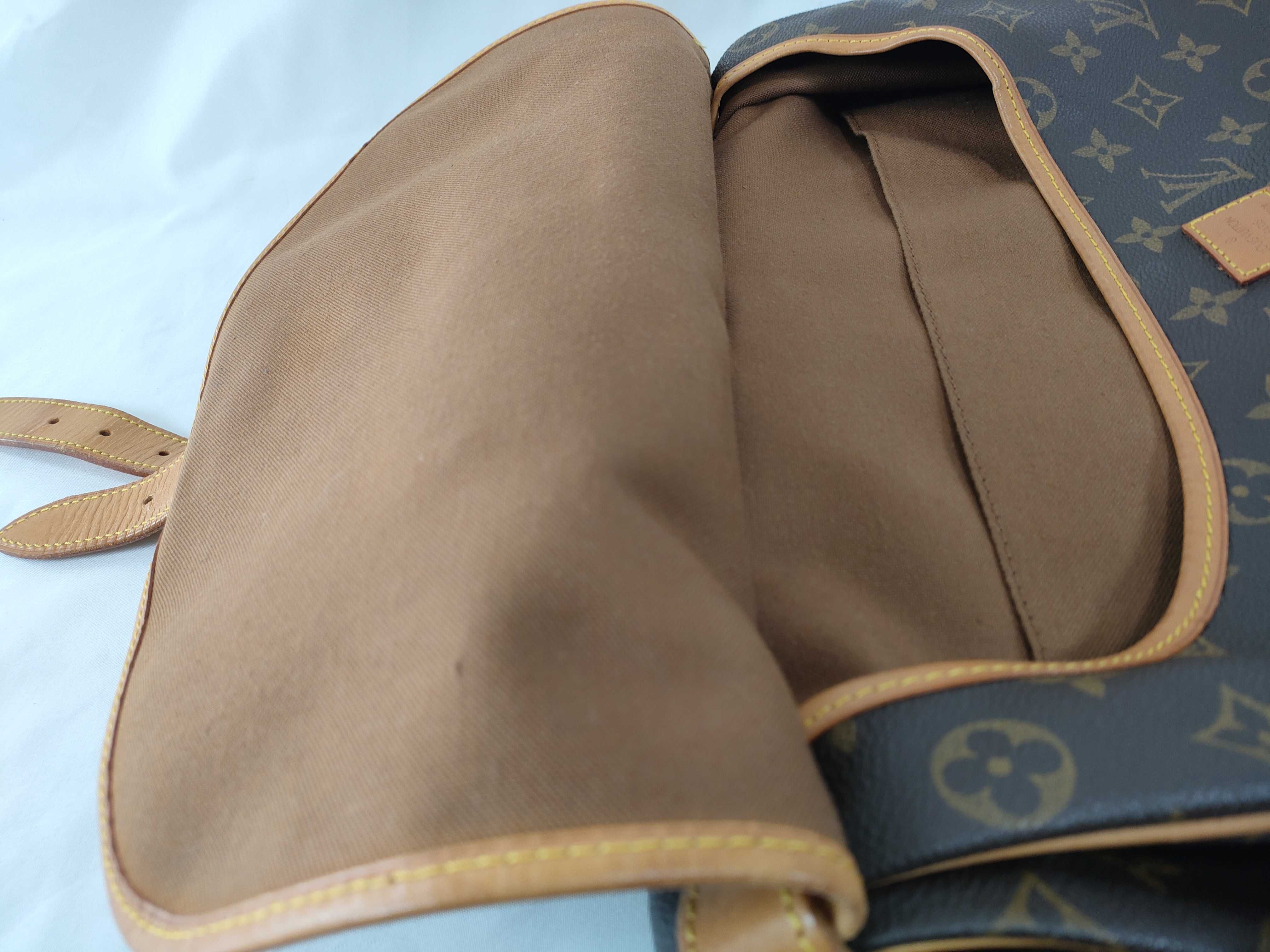 Monogram Saumur 35 Monogram Vuitton Shoulder Bag — view 8