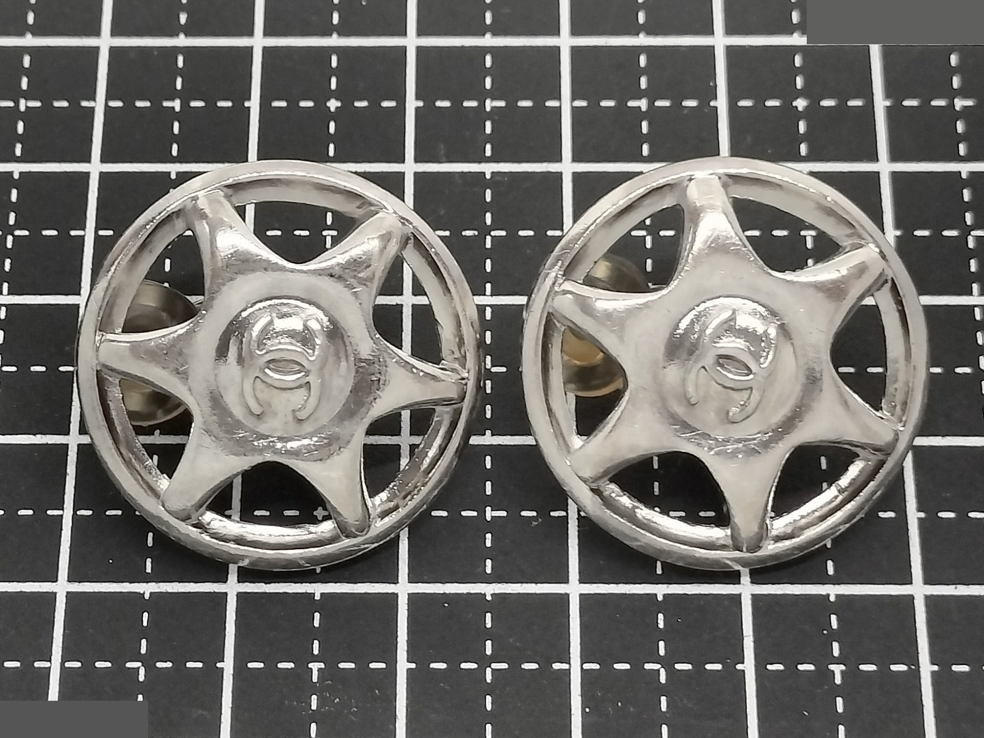 Coco Wheel Silver Earrings — view 6