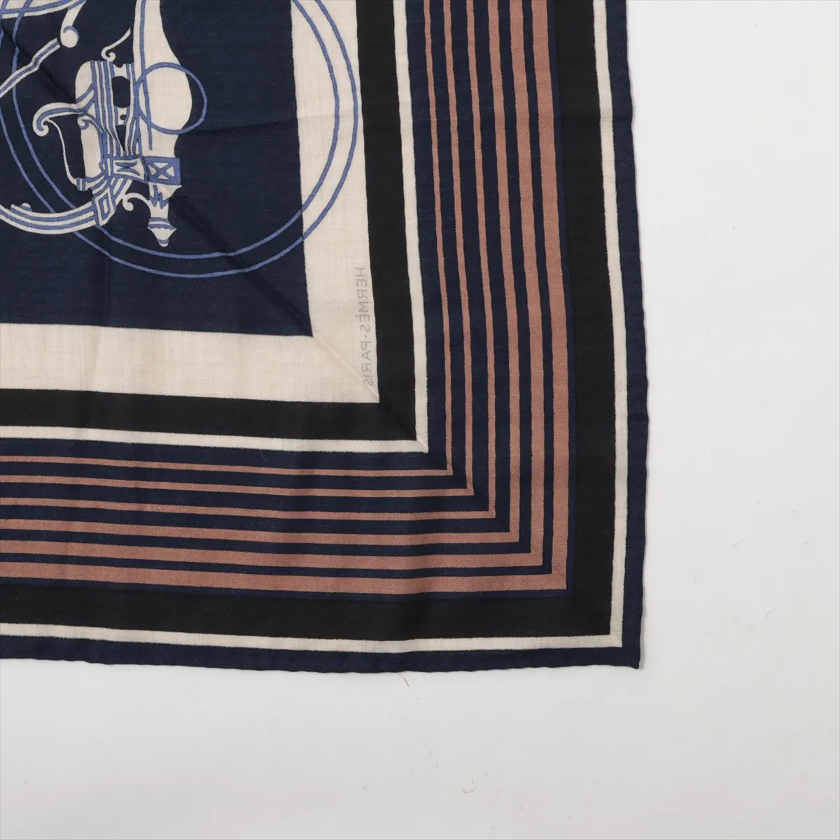 Triangle Géant Ex Libris scarf, cashmere x silk, blue. Shows some wear, — view 3