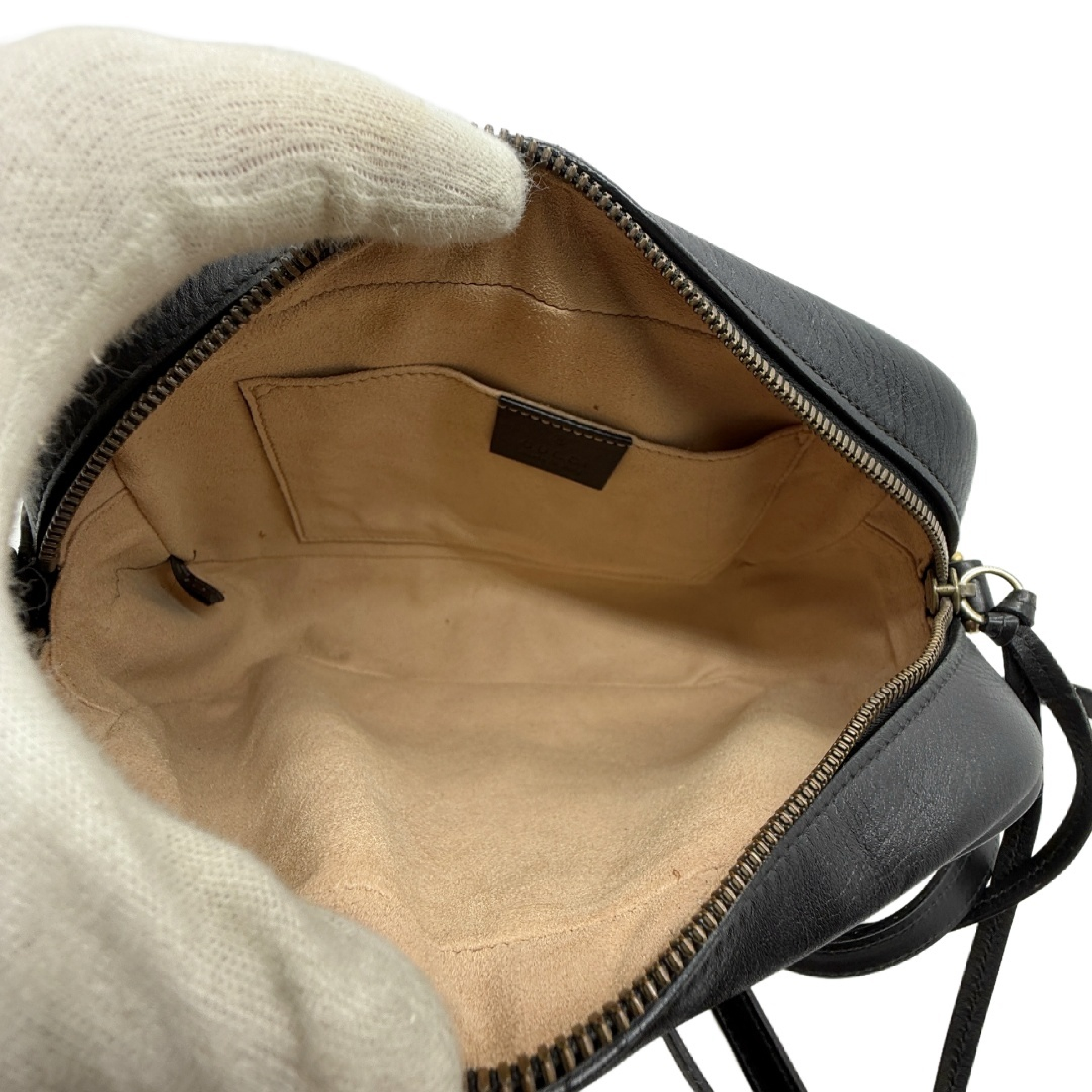 GG Marmont Chain Shoulder Bag — view 13