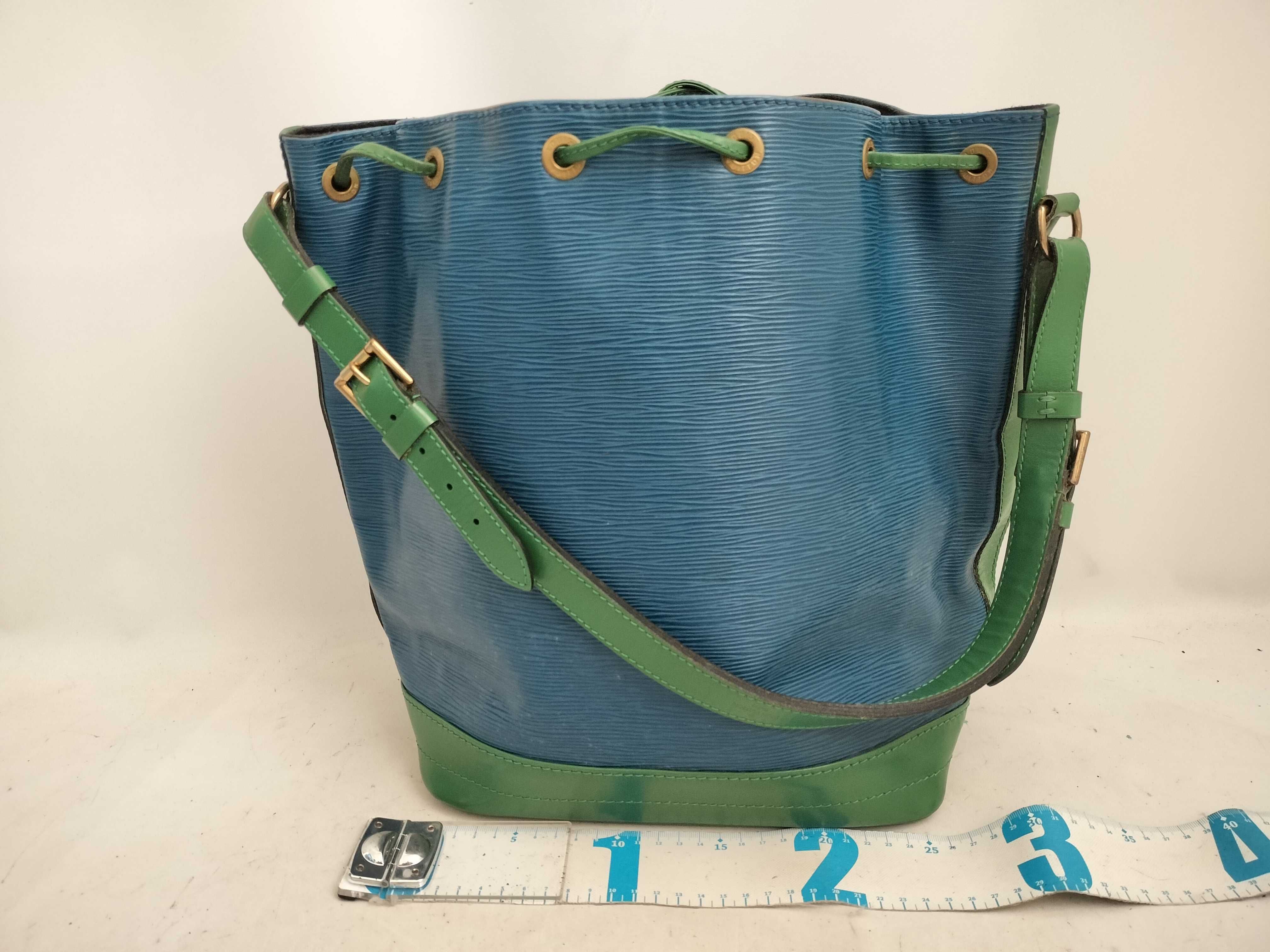 Epi Noe M44044 VI0973 Shoulder Bag — view 2