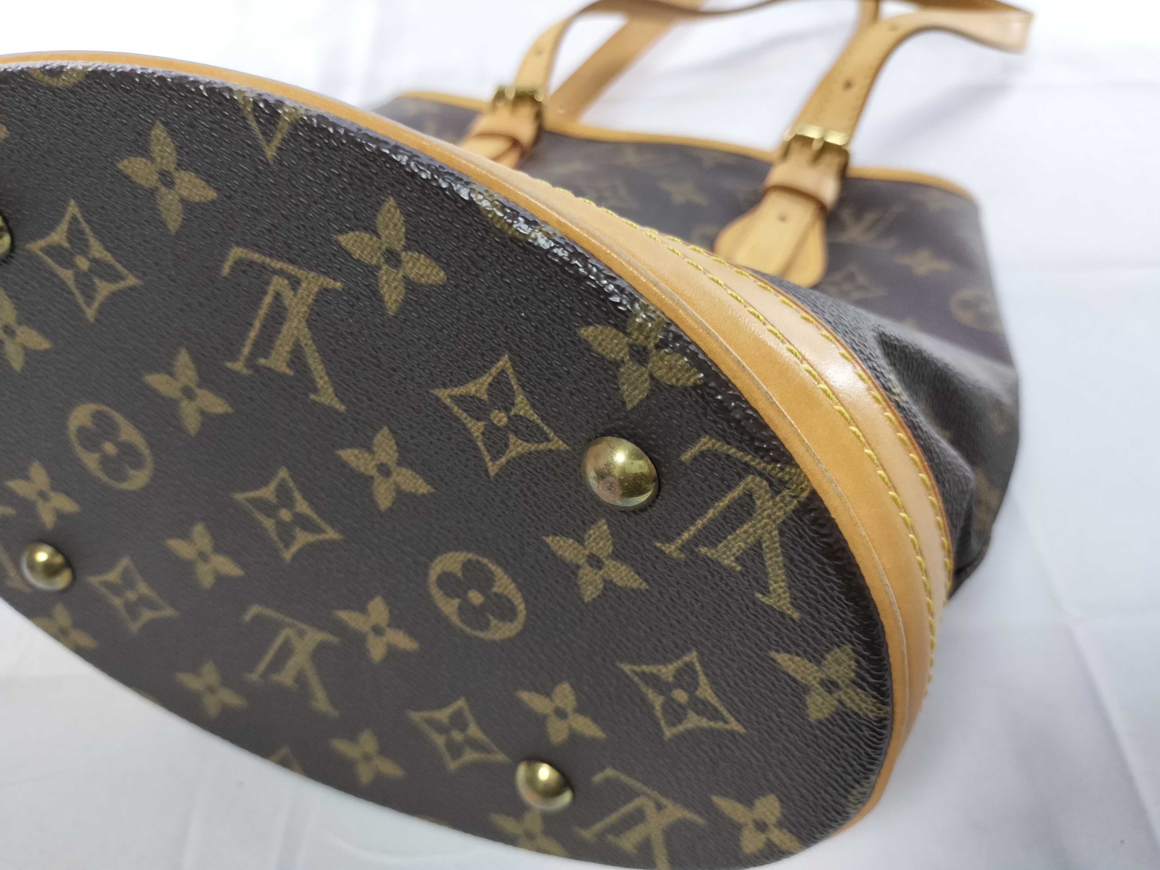 Monogram M42238 Bucket PM Tote Bag (without pouch) — view 6