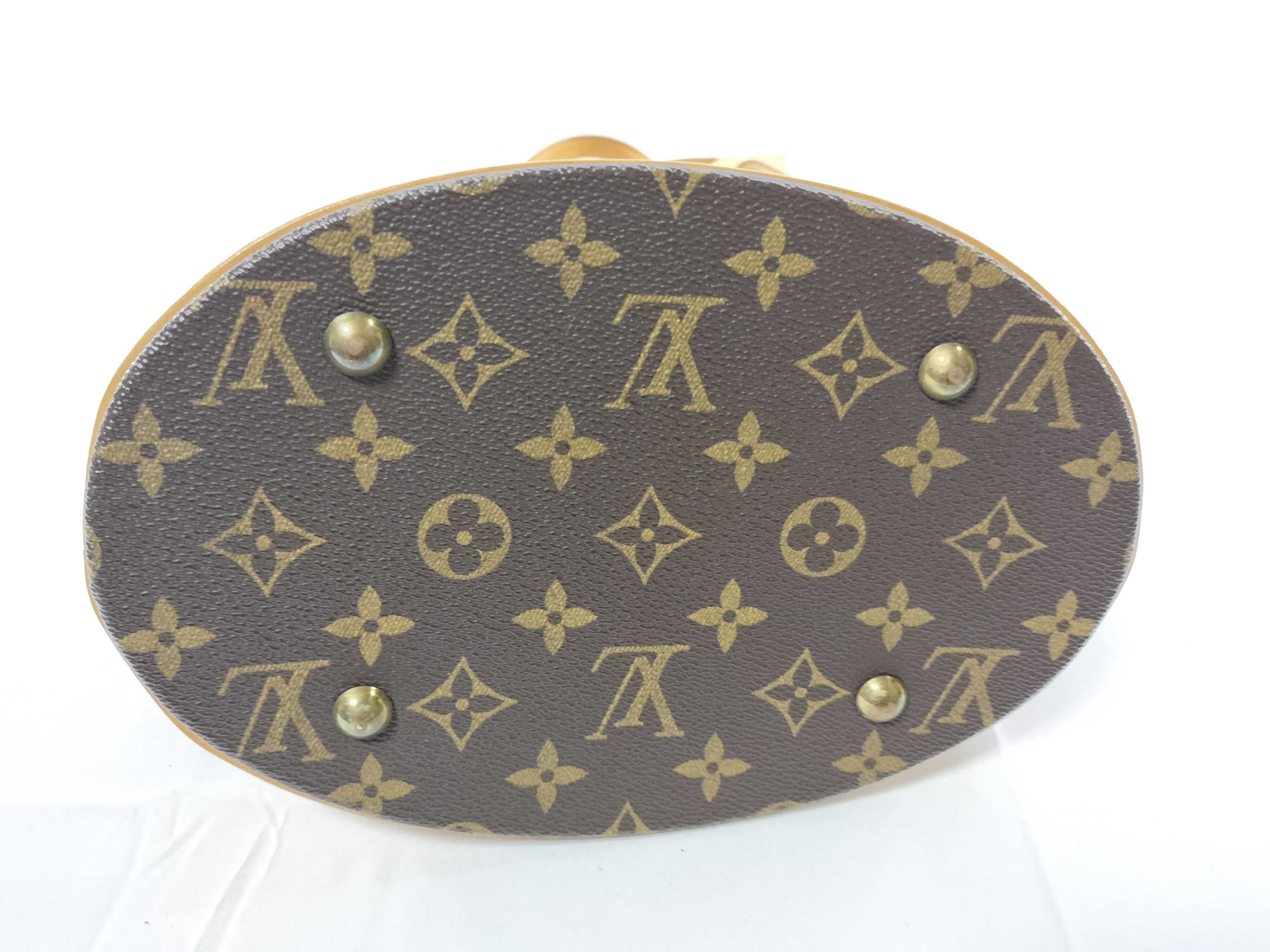 Monogram M42238 Bucket PM Tote Bag (without pouch) — view 7