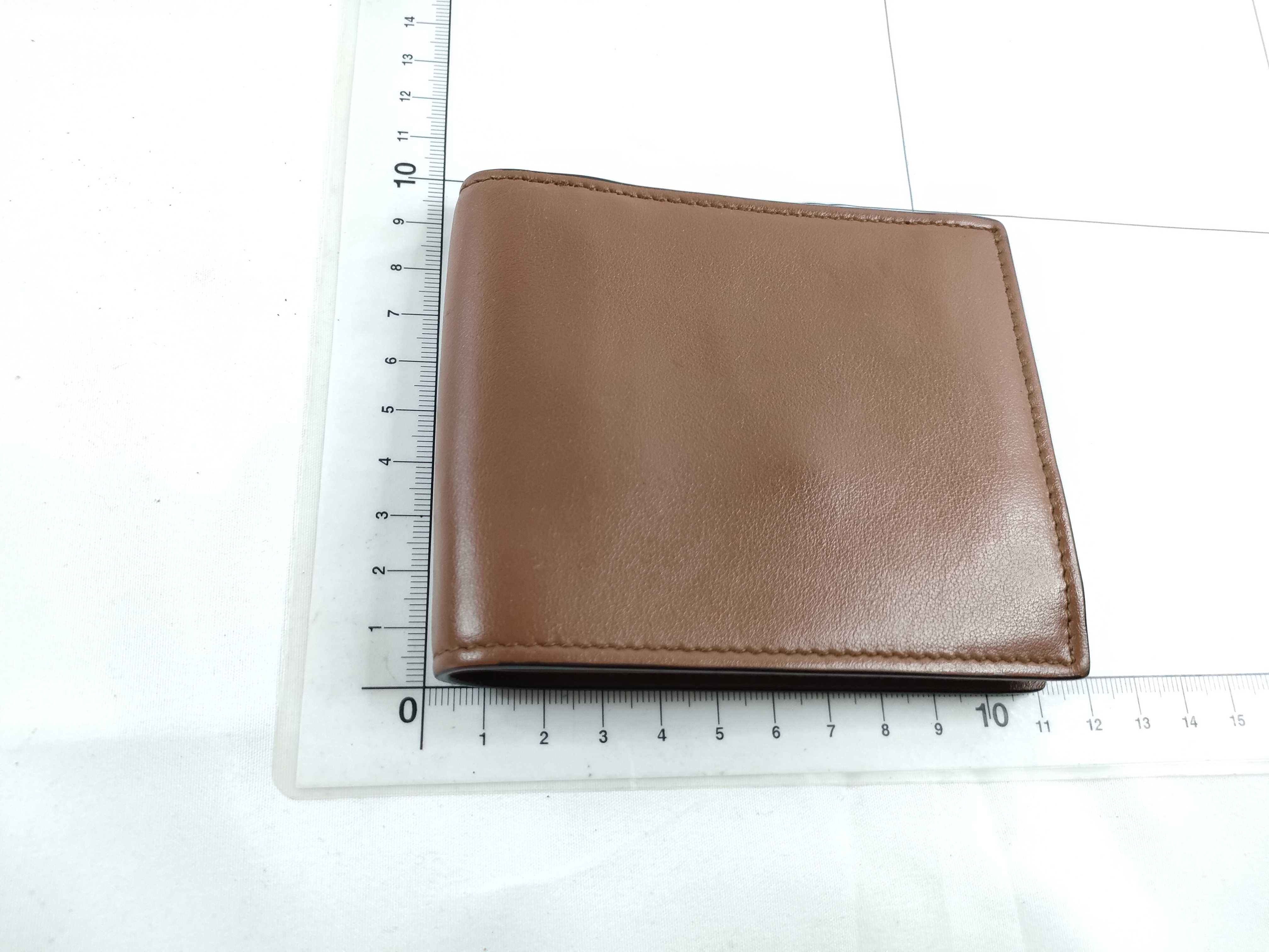 logo wallet — view 2
