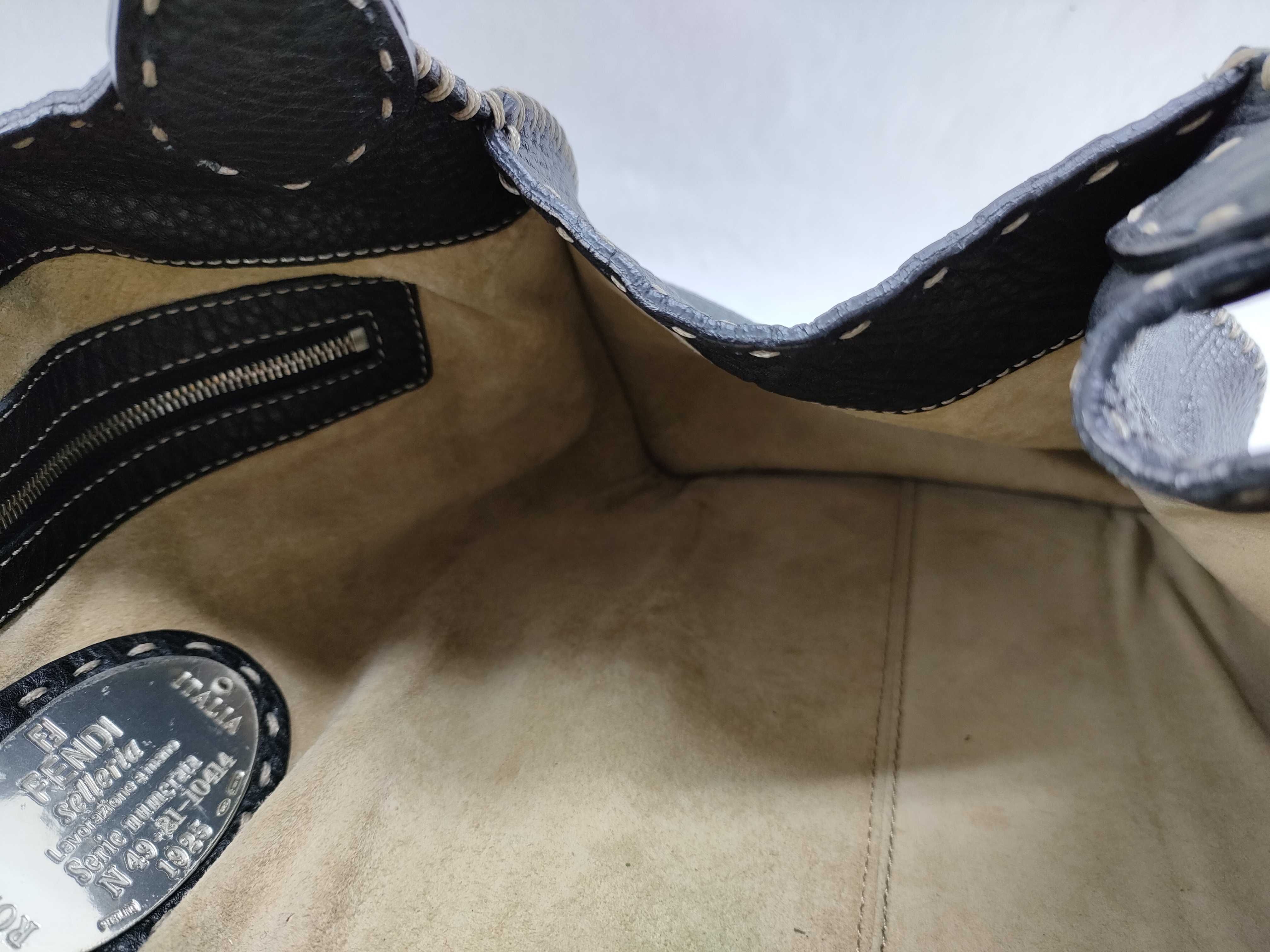 Handbag / Leather Handbag — view 9