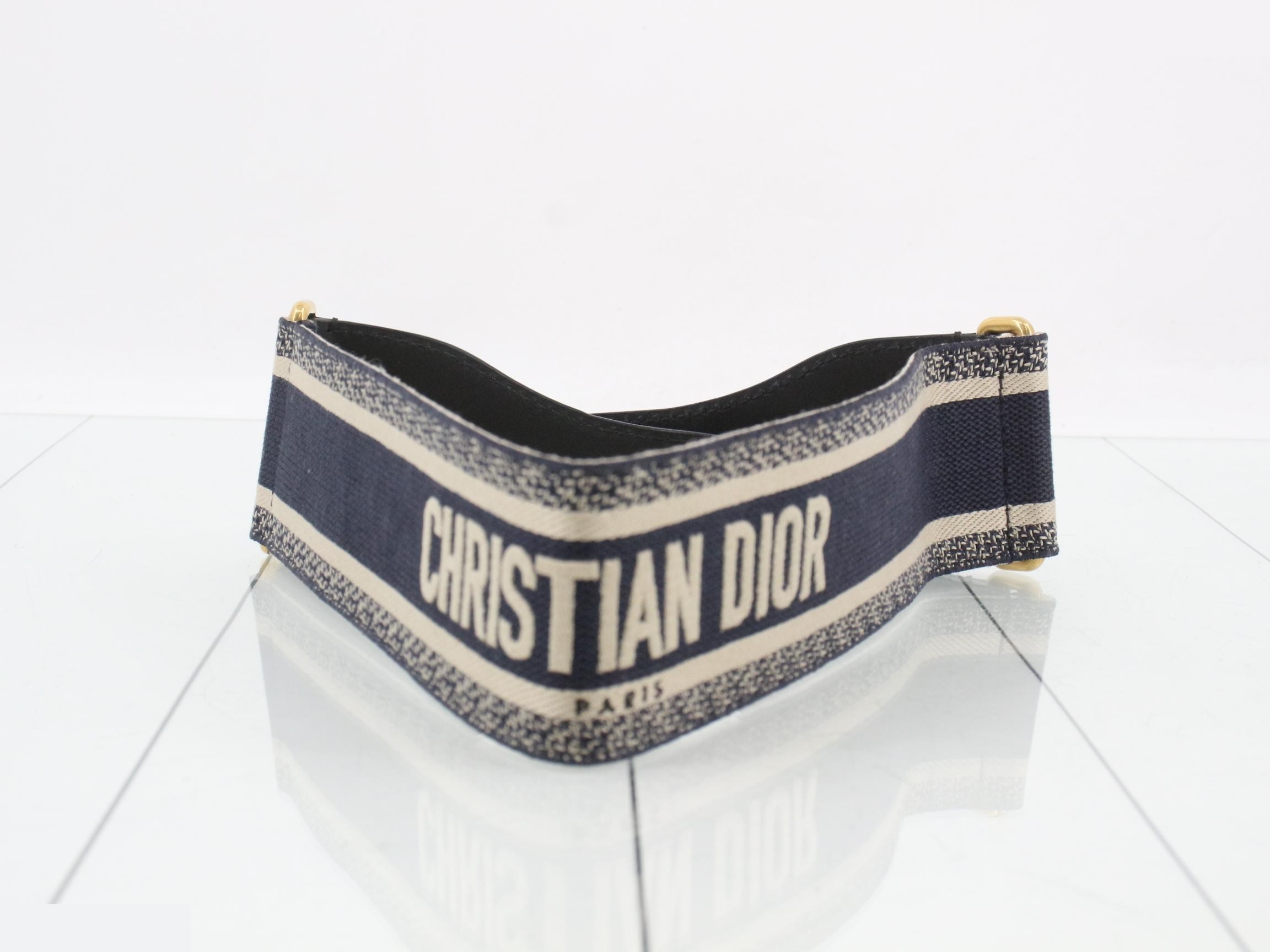 belt — view 2