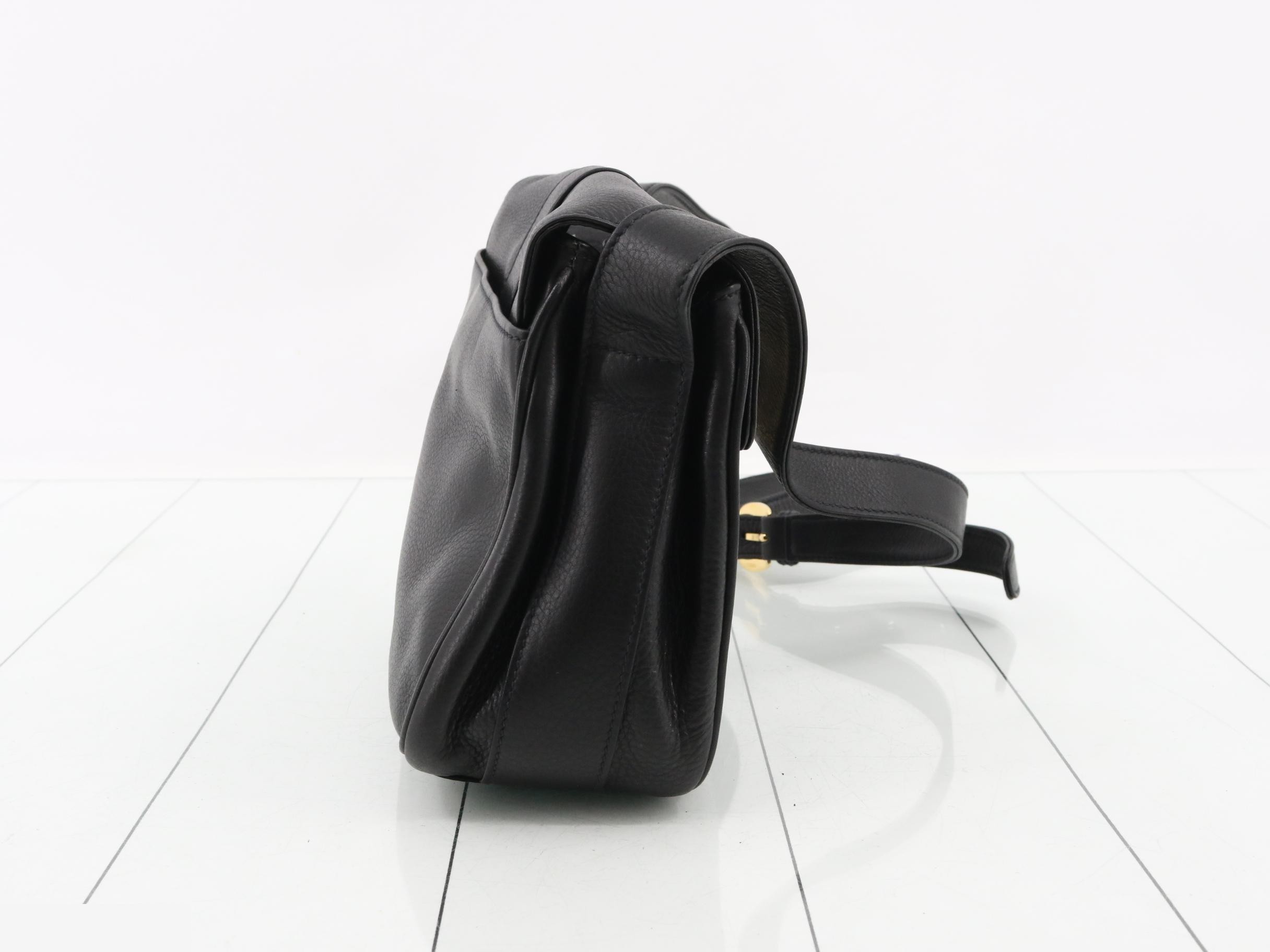Horseshoe Leather Shoulder Bag, Black — view 4