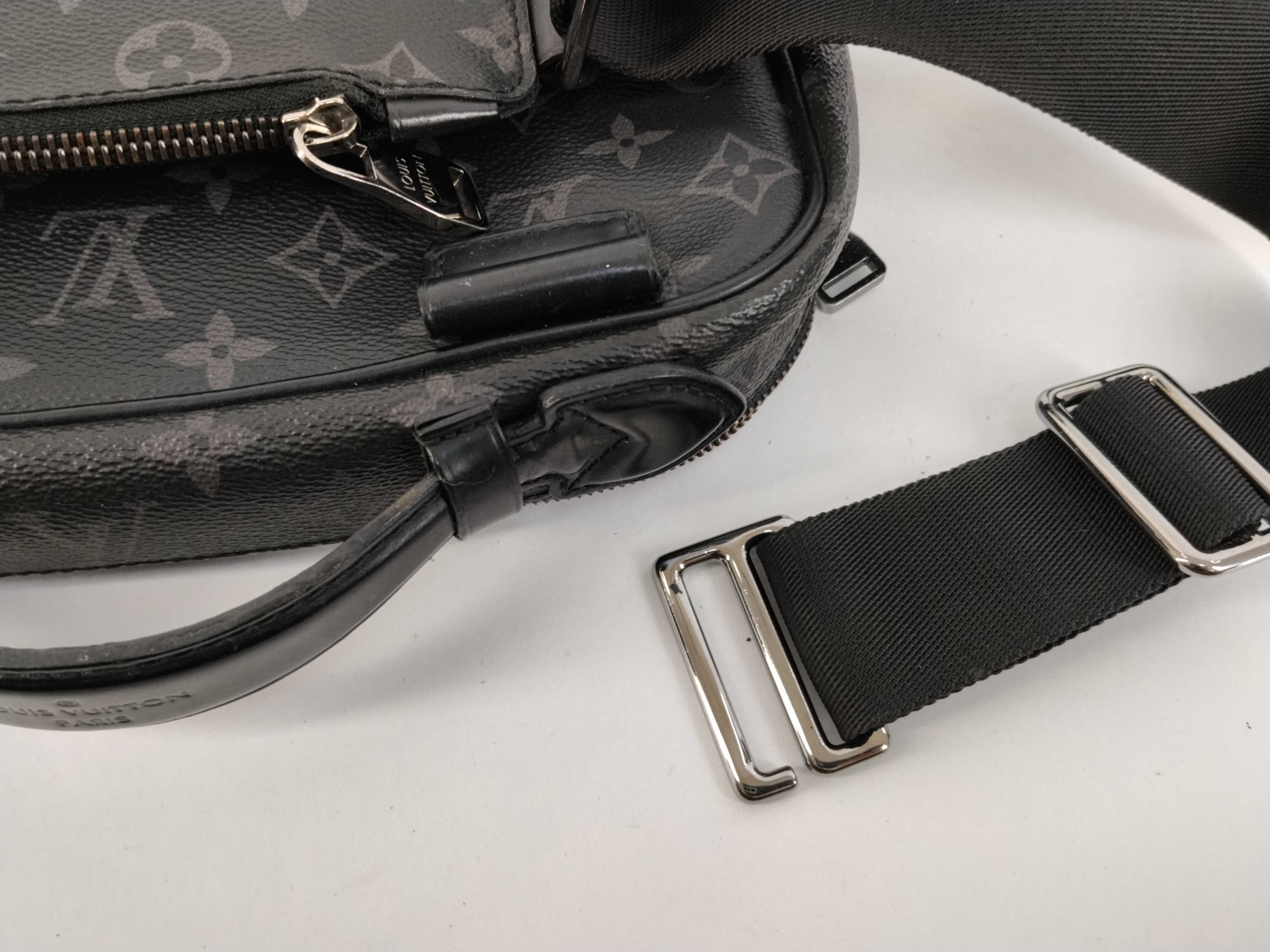 Monogram Empreinte Louis Vuitton Monogram Eclipse Bum Bag M42906 Shoulder Bag — view 11
