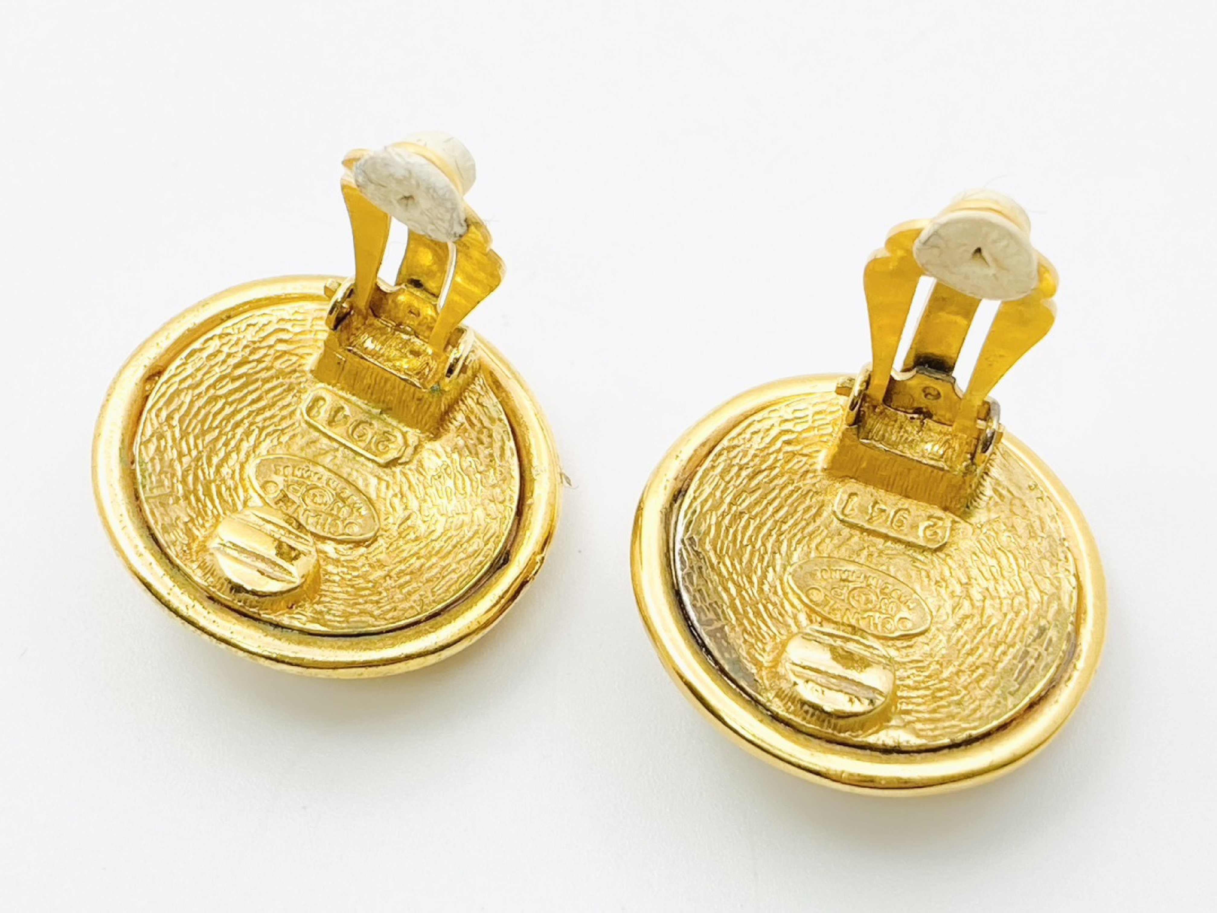 Coco Mark Quattro Mirror Round Earrings (with comments) 93P/2941 Earrings — view 3