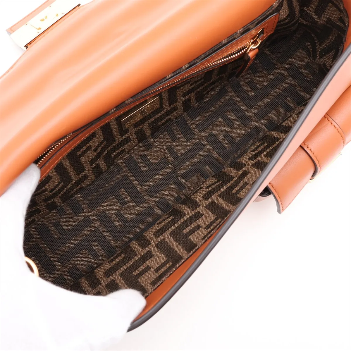 Multi-Pocket Baguette Leather 2-Way Shoulder Bag, Brown 8BR808 — view 6