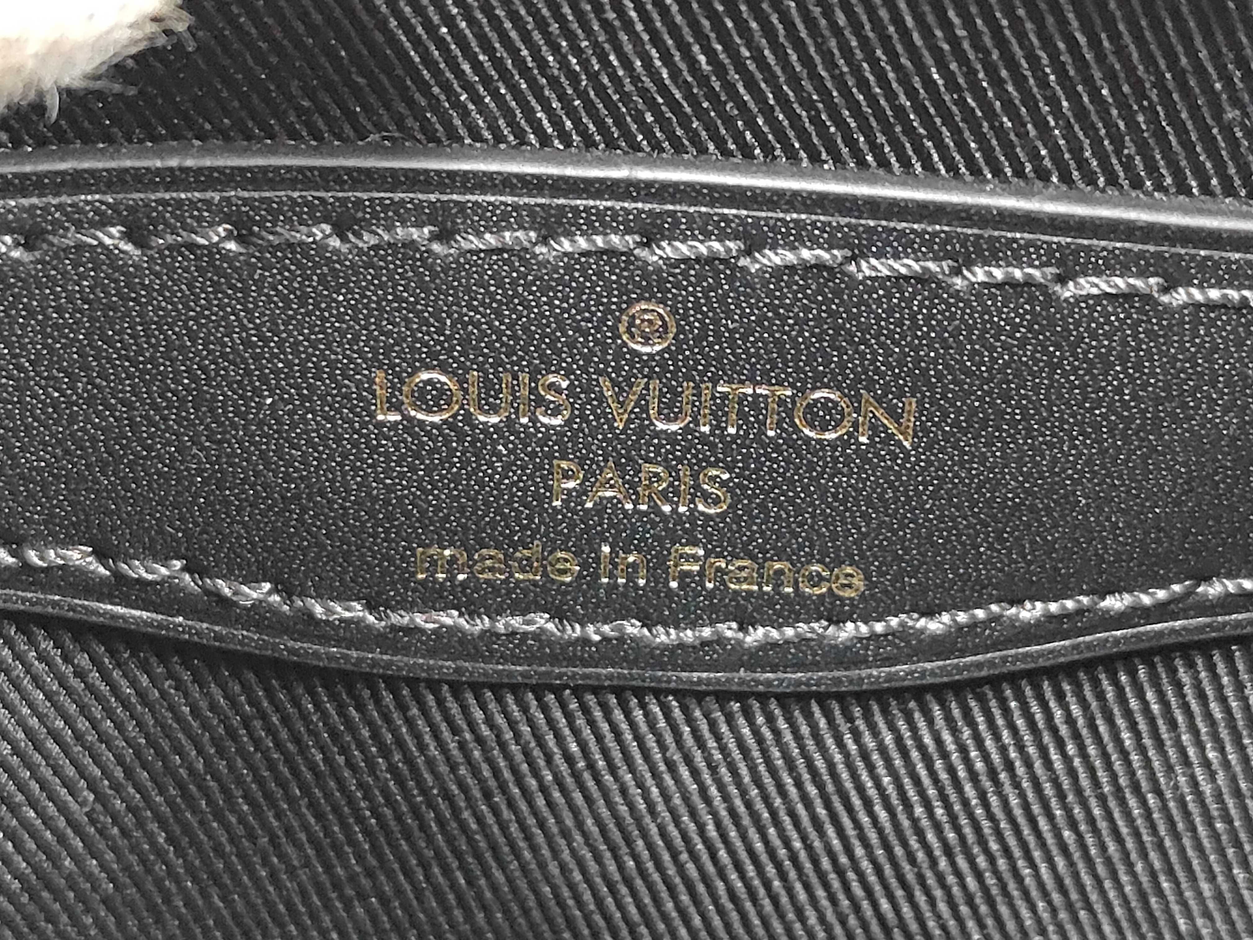 Monogram Reverse Portefeuille Dauphine Handbag — view 9
