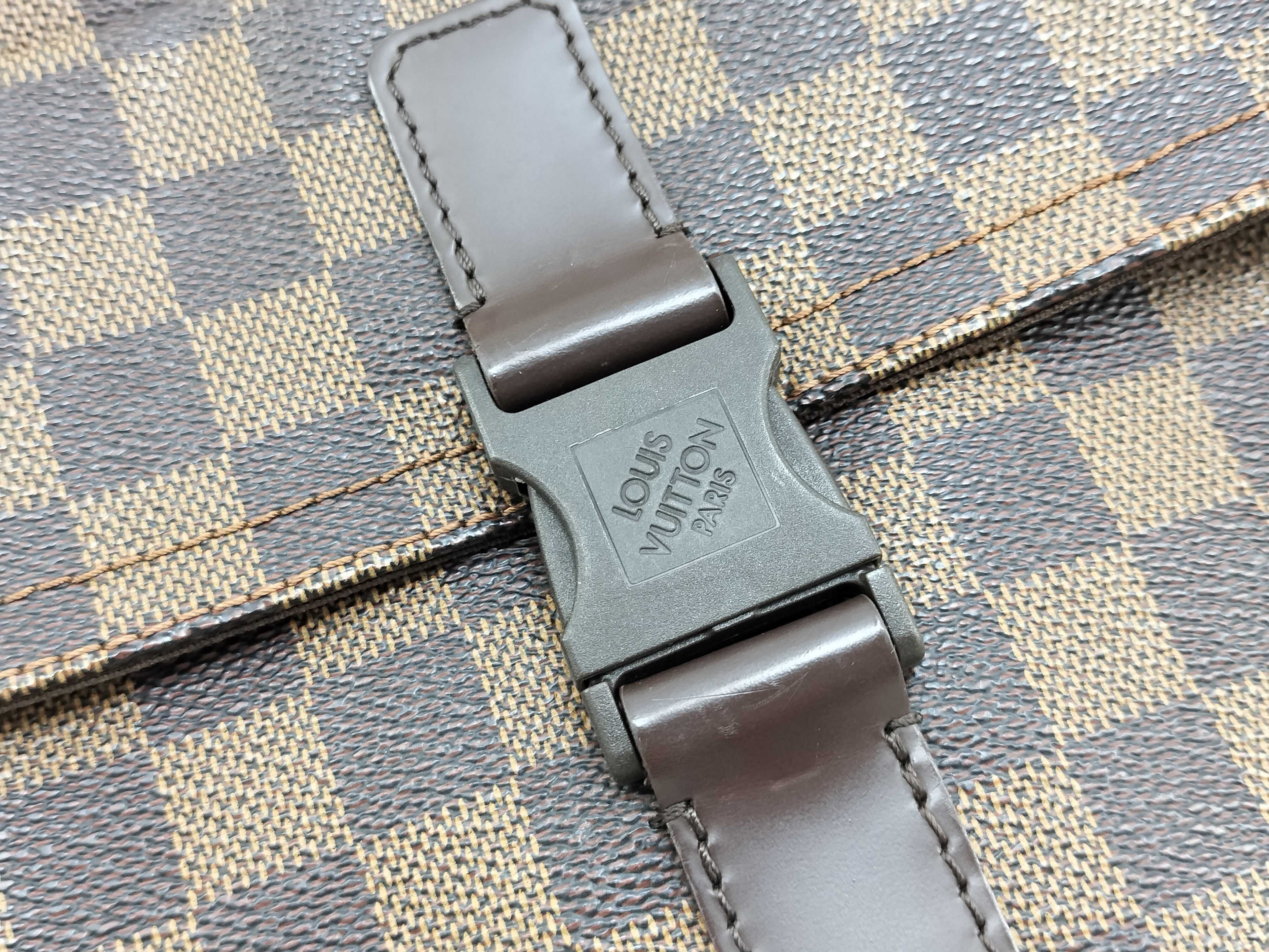 Damier Pochette Melville Damier Shoulder Bag — view 13
