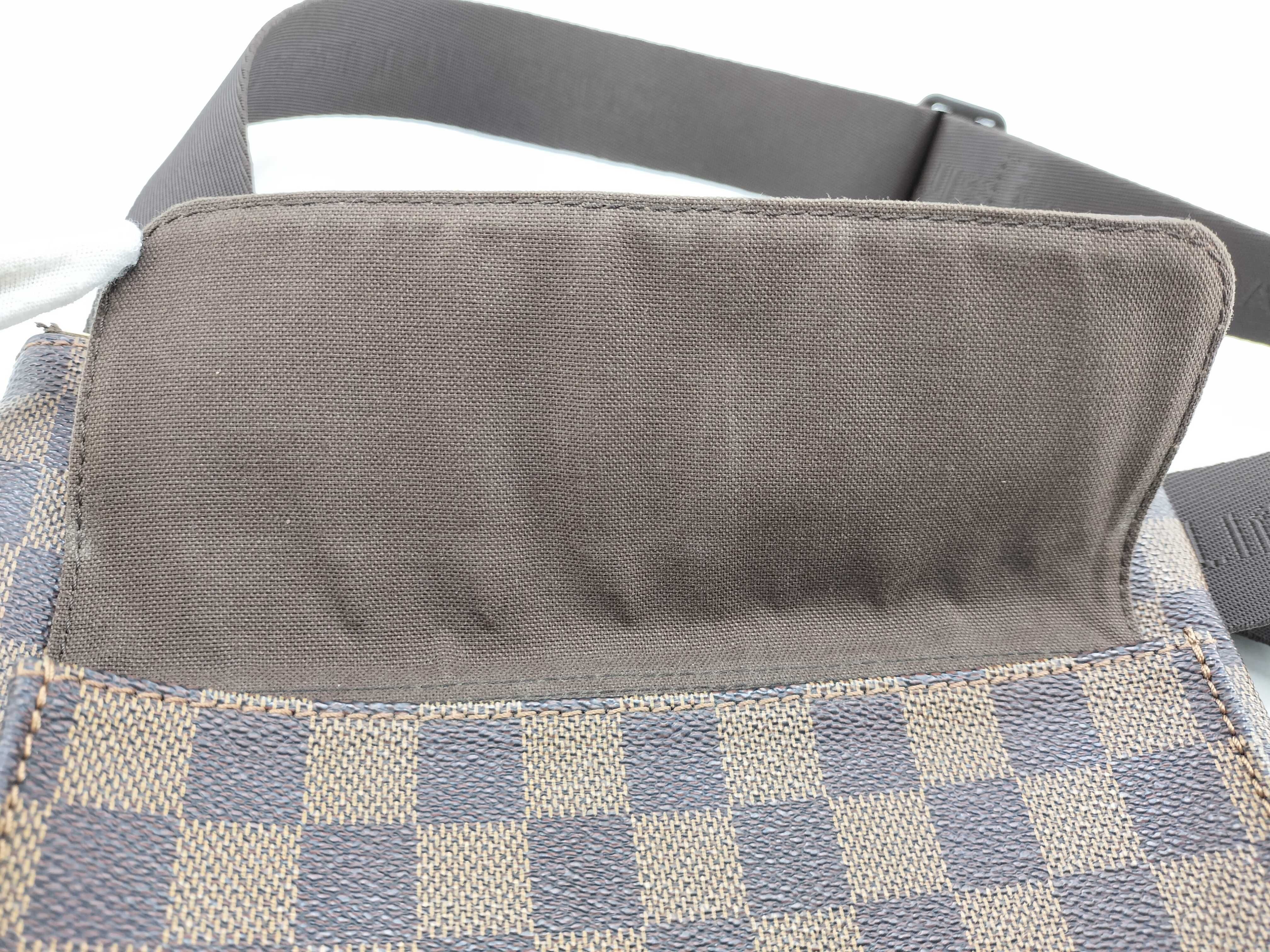 Damier Pochette Melville Damier Shoulder Bag — view 14