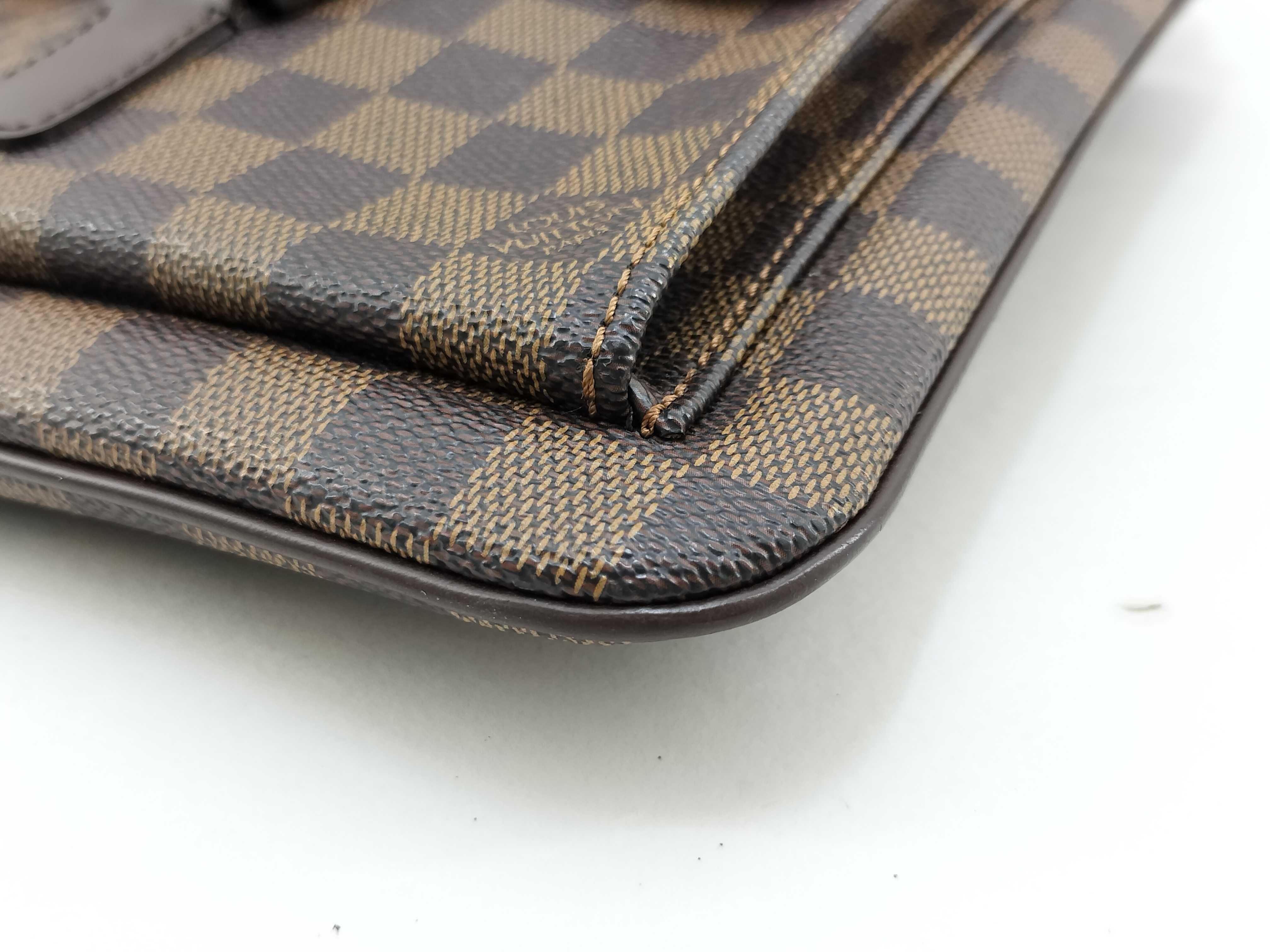 Damier Pochette Melville Damier Shoulder Bag — view 4