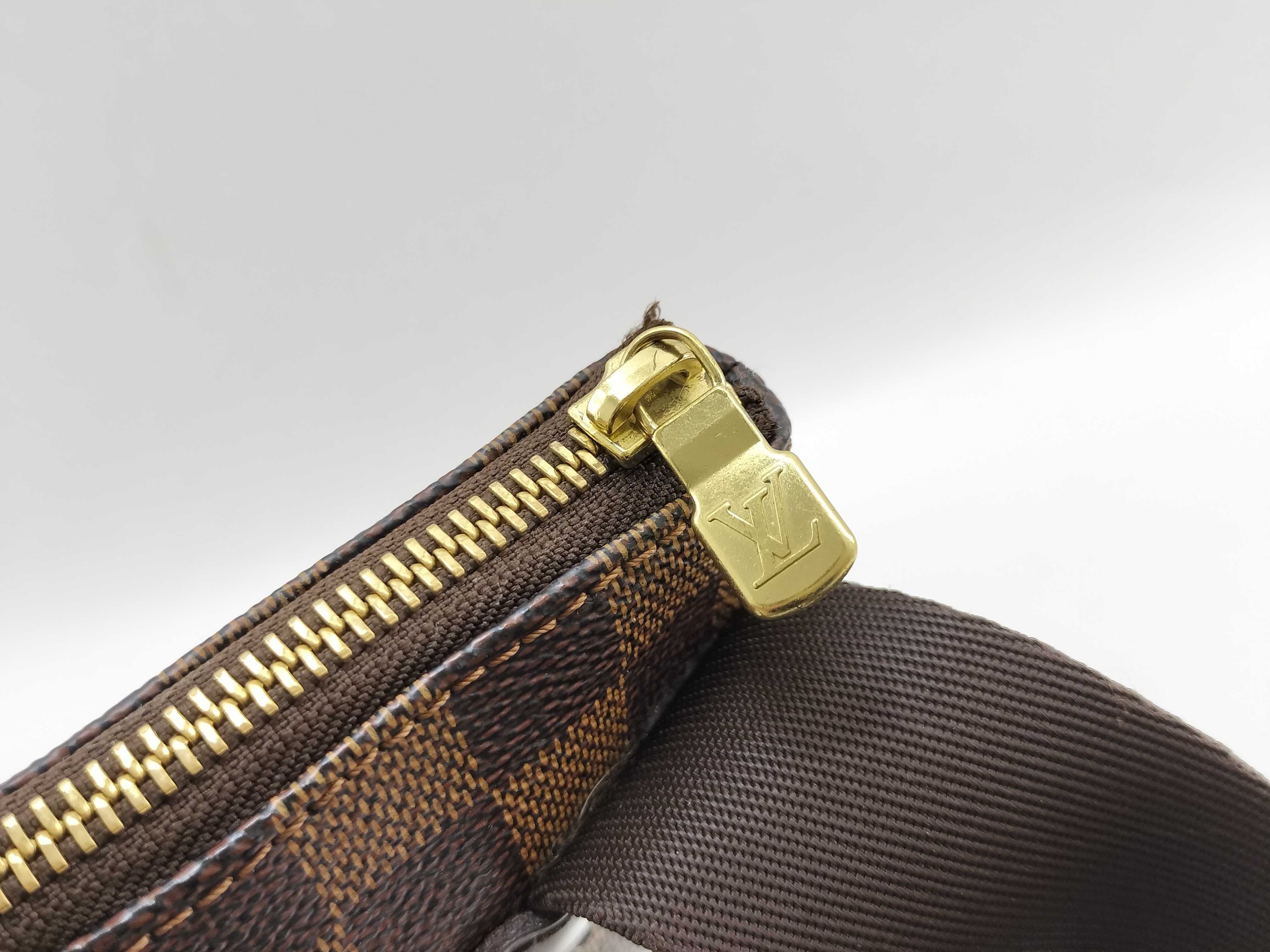 Damier Pochette Melville Damier Shoulder Bag — view 7
