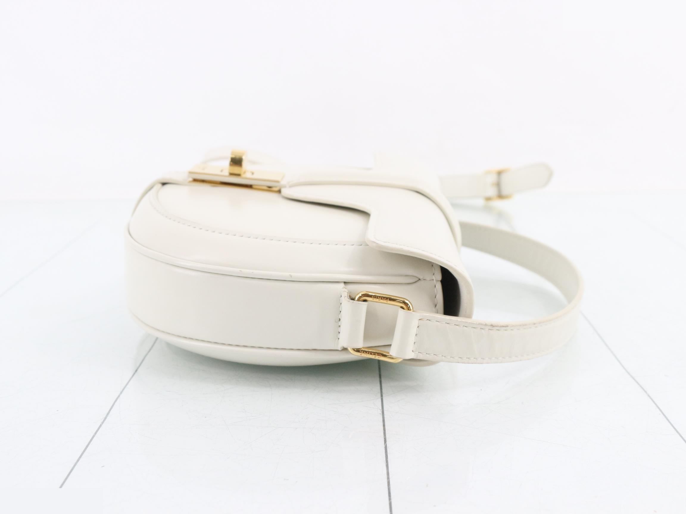 Buzas Small 16-Case Leather Shoulder Bag — view 3