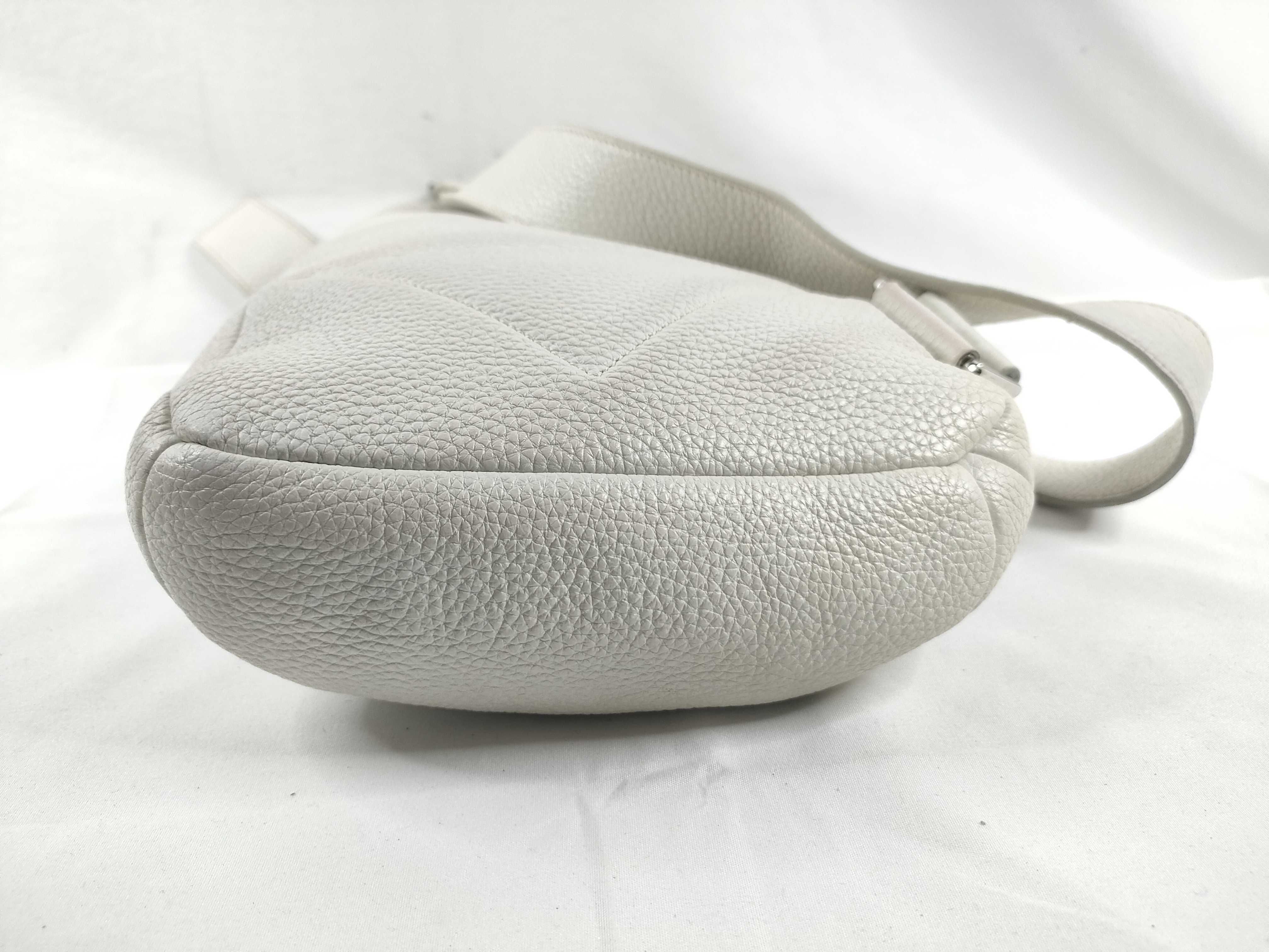 Vitello Daino Body Bag 2VZ098 White Bag — view 4