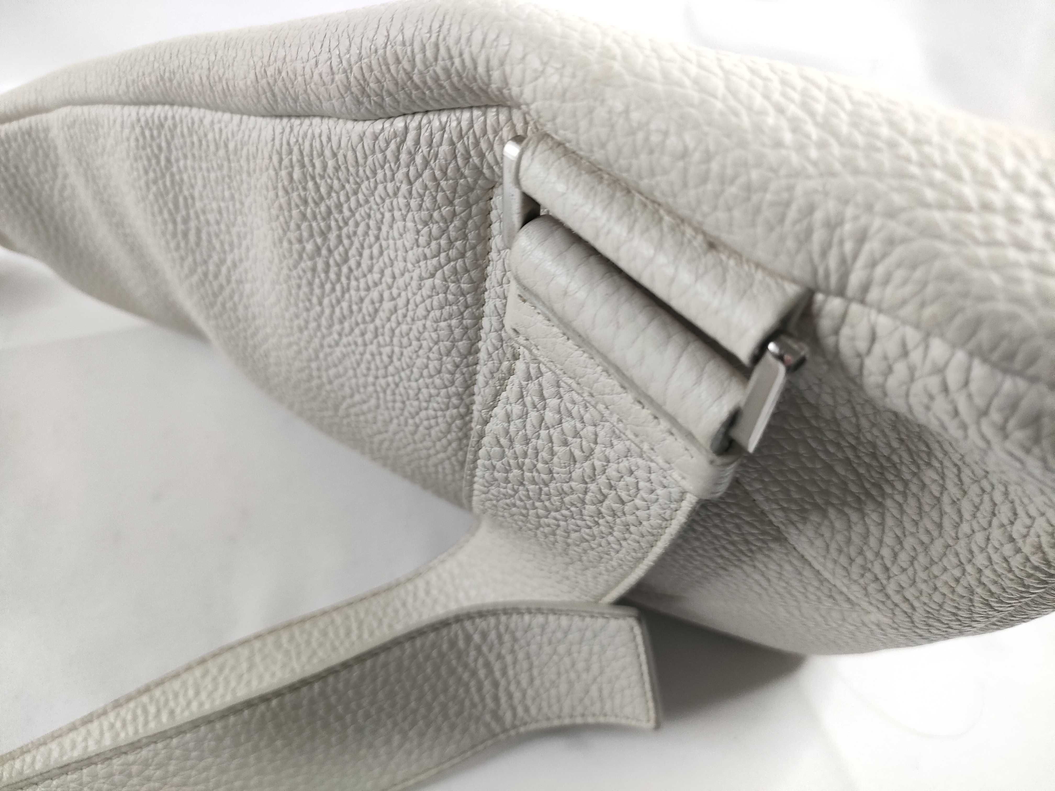 Vitello Daino Body Bag 2VZ098 White Bag — view 8