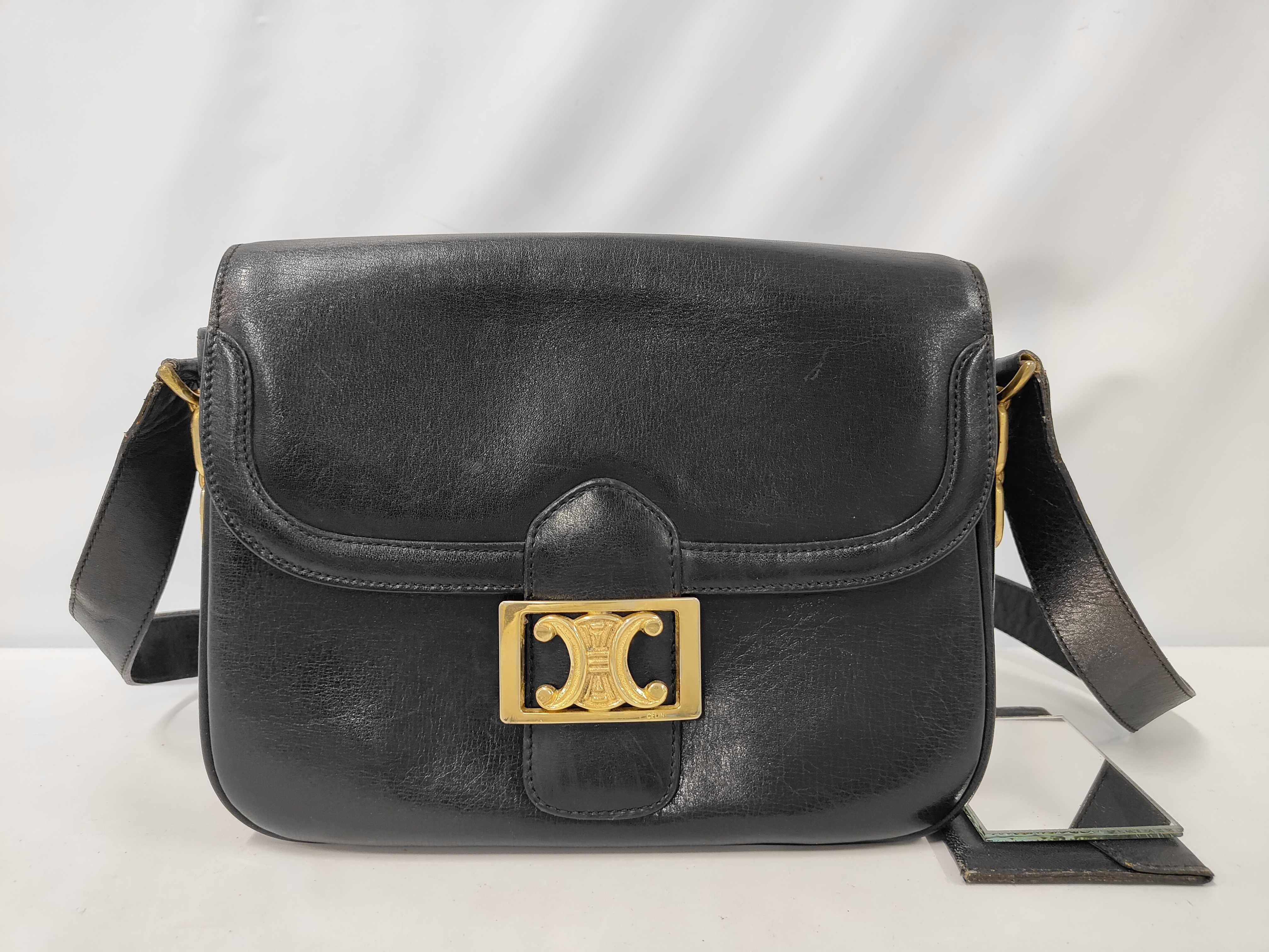 Triomphe Hardware Shoulder Bag Leather Shoulder Bag