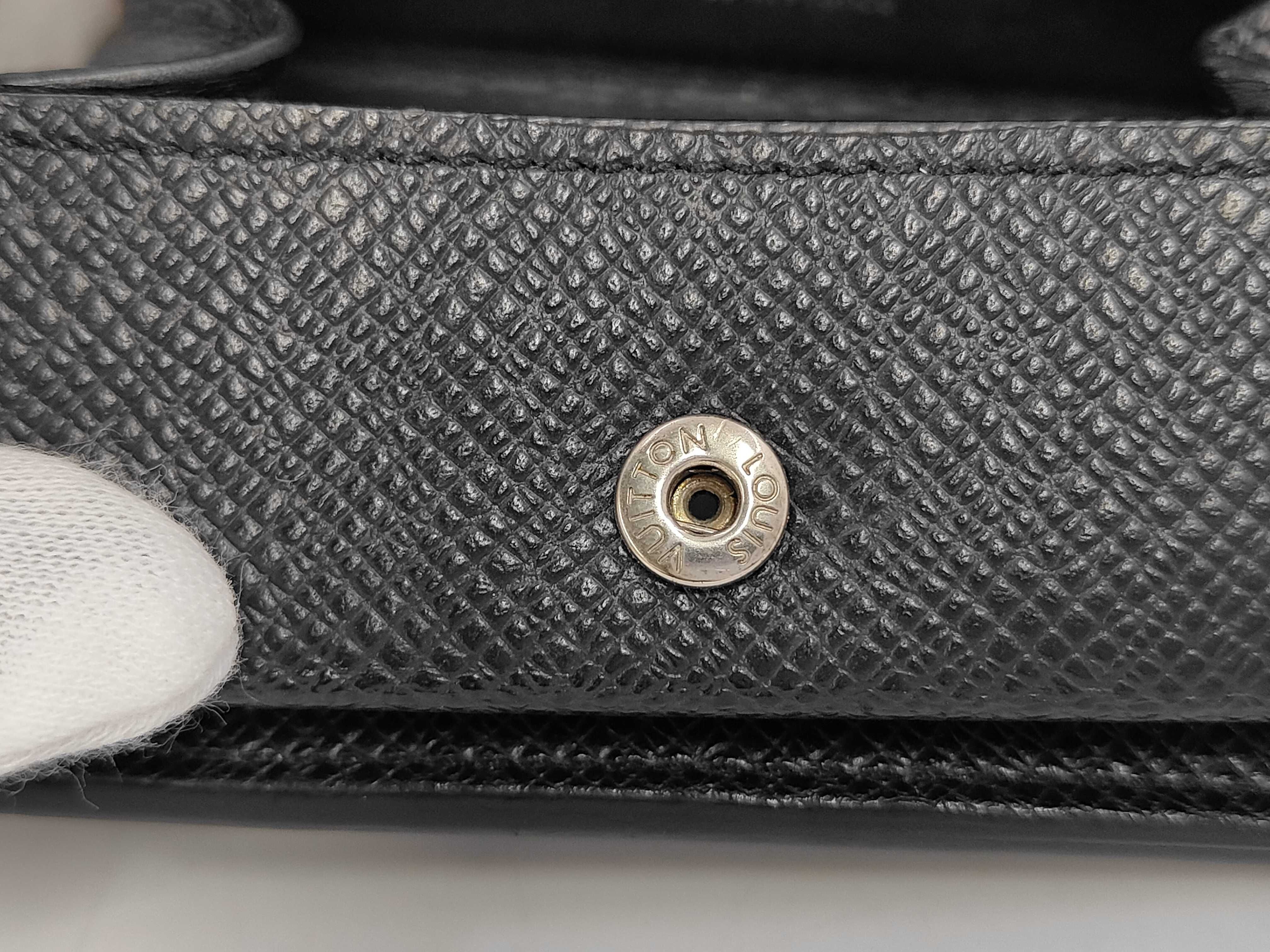 Coin Case — view 4