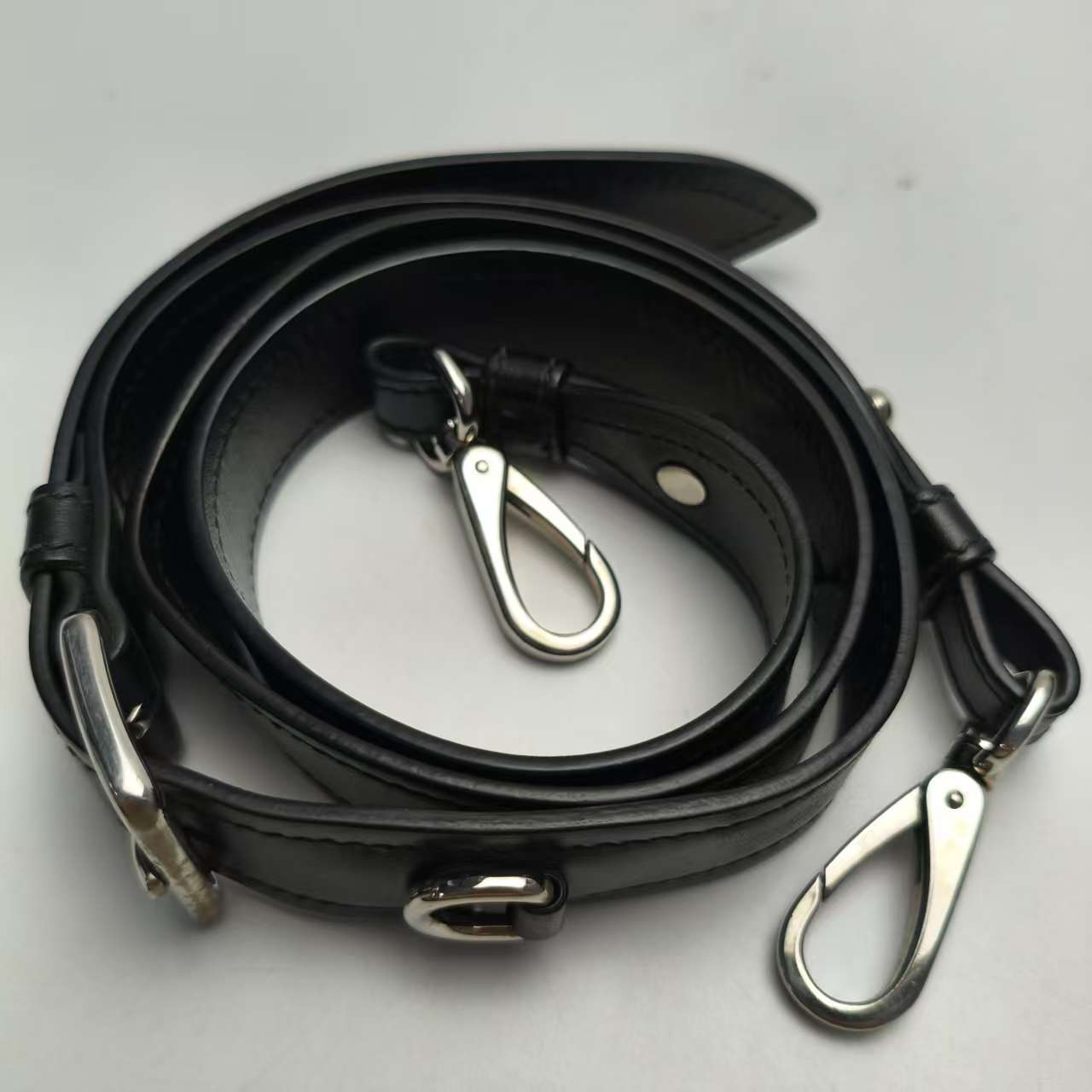 【*Shipped from: China*】PRADA Leather Shoulder Bag — view 13