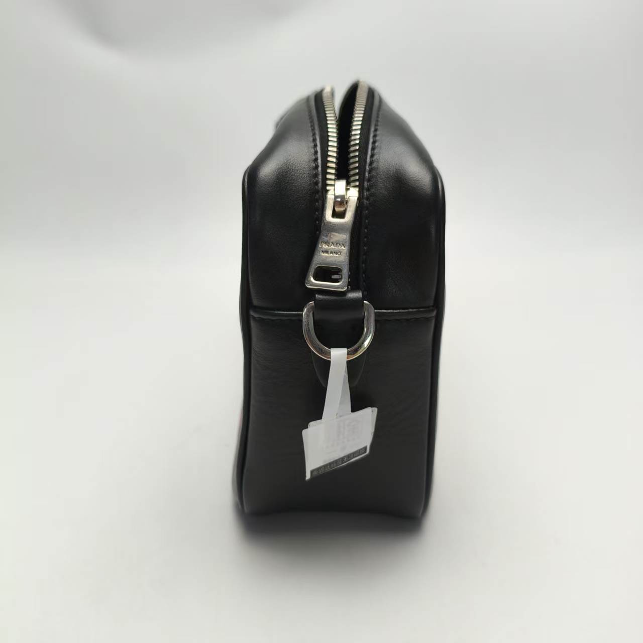 【*Shipped from: China*】PRADA Leather Shoulder Bag — view 4