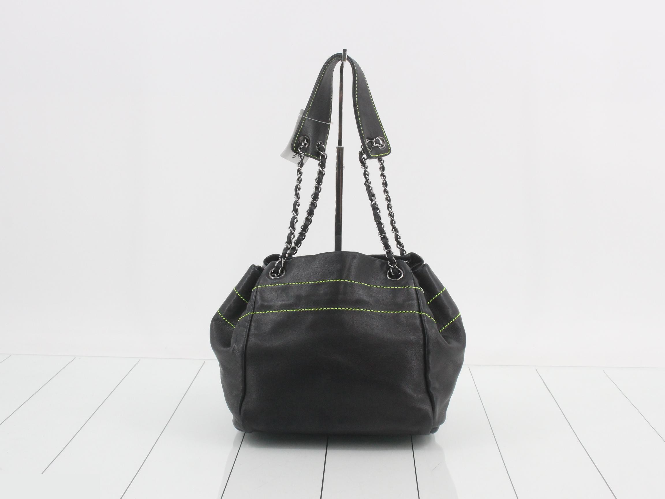 Matelassé (bag) — view 2