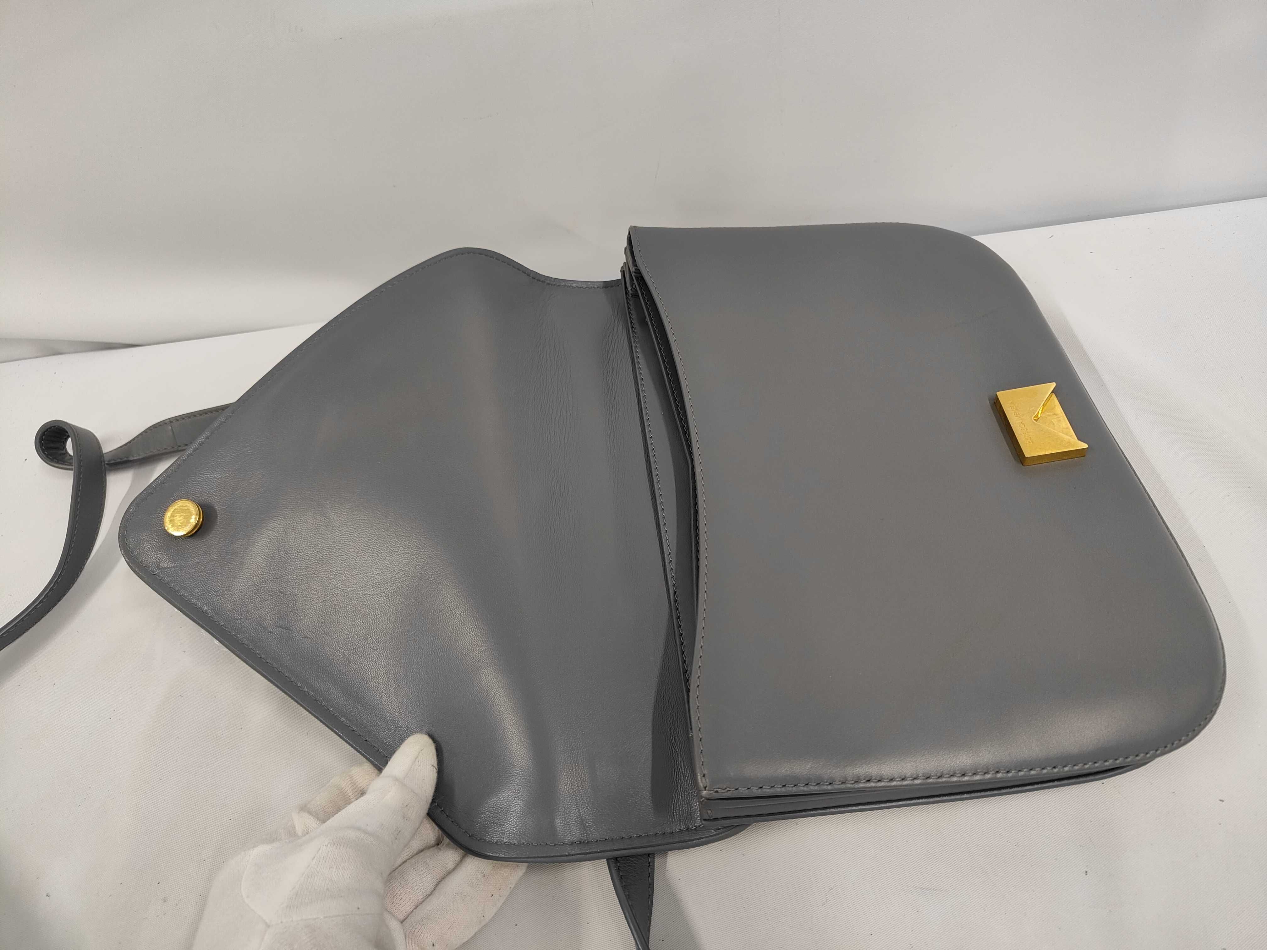 Mount Chain Shoulder Bag, Gray — view 7